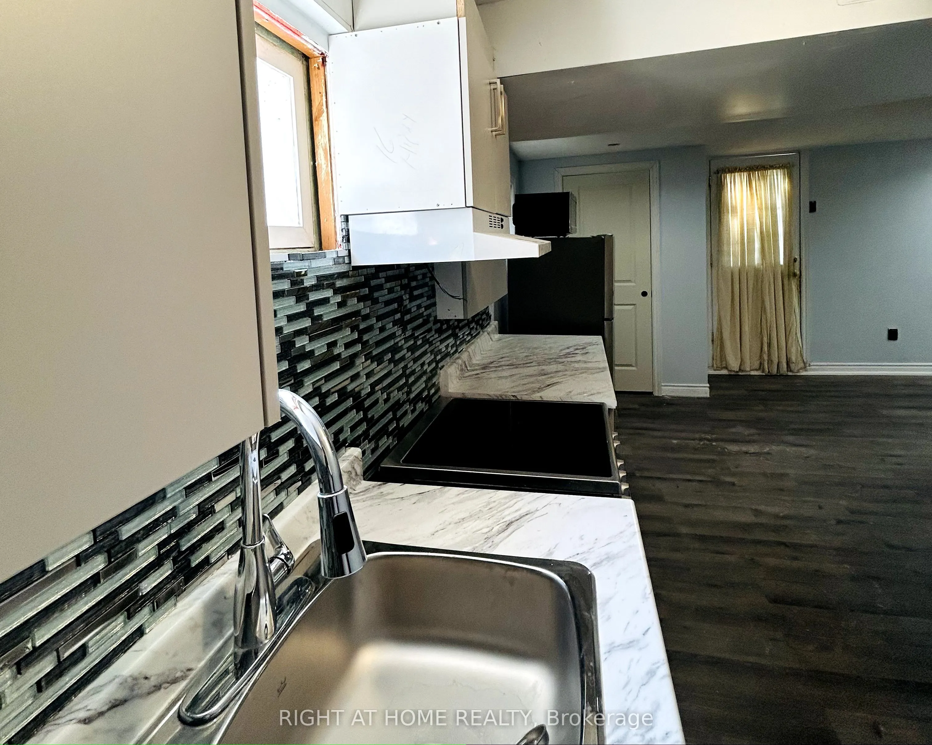 85 Cloverdale Drive