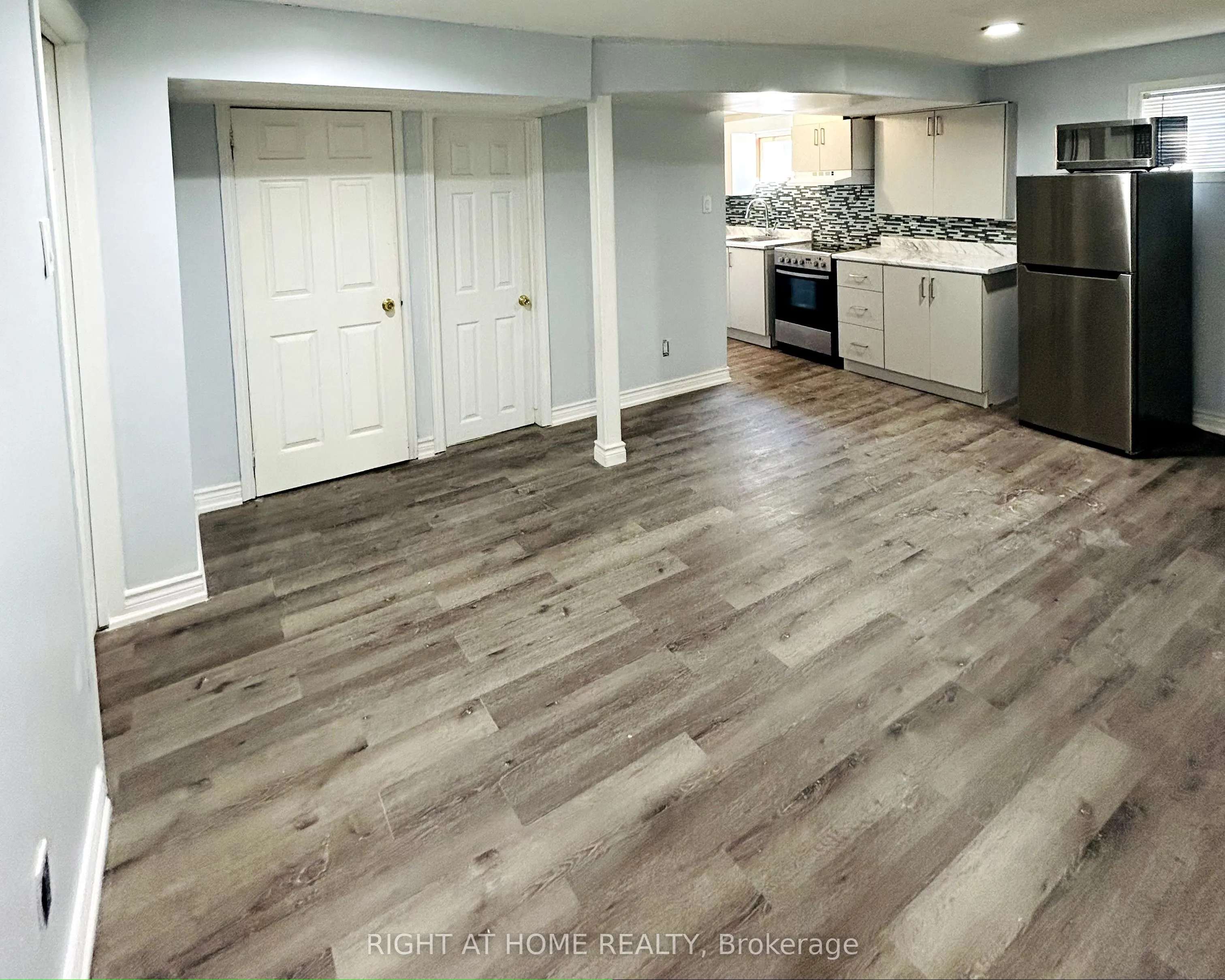 85 Cloverdale Drive