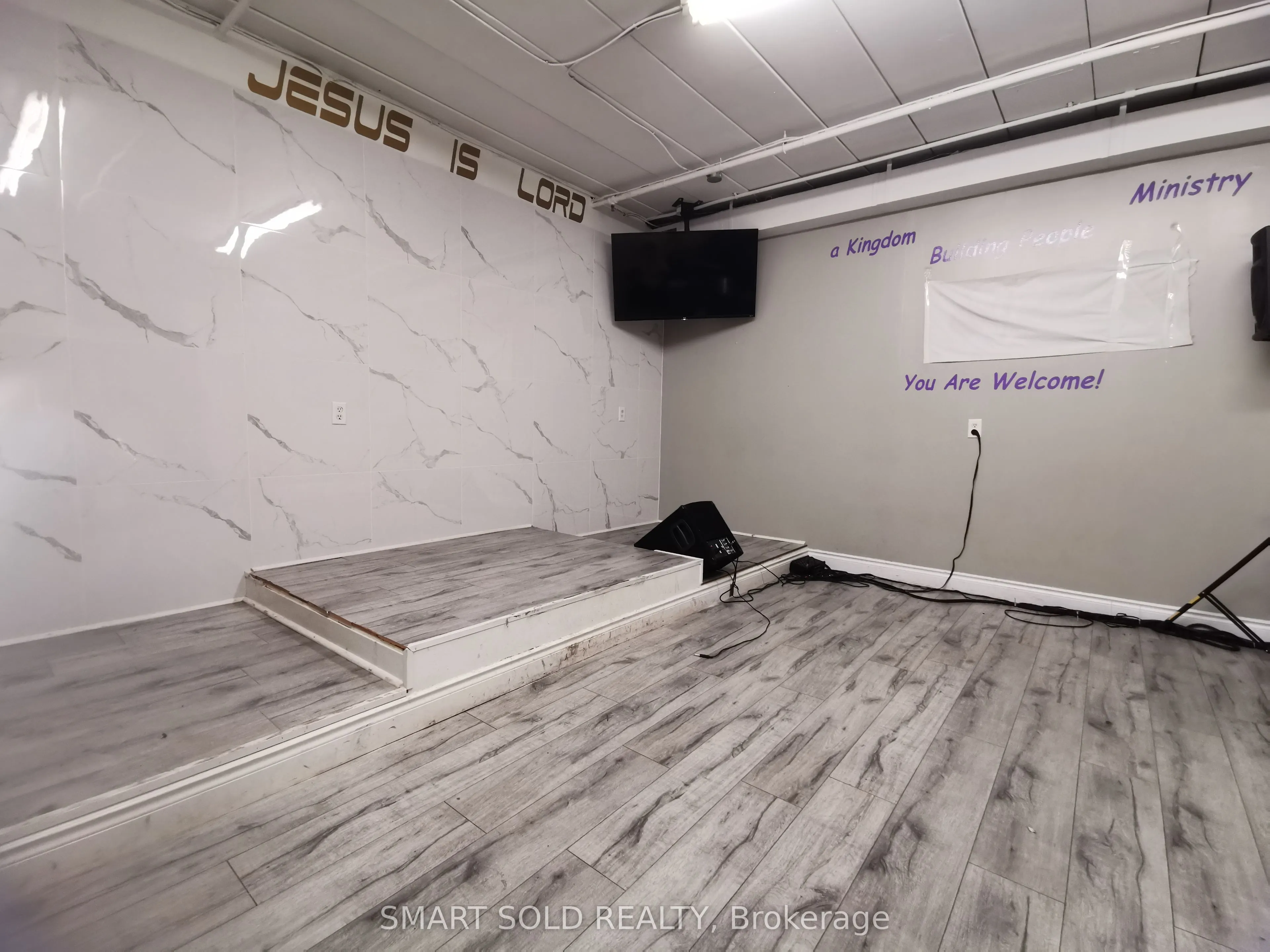 2428 Islington Avenue, #022