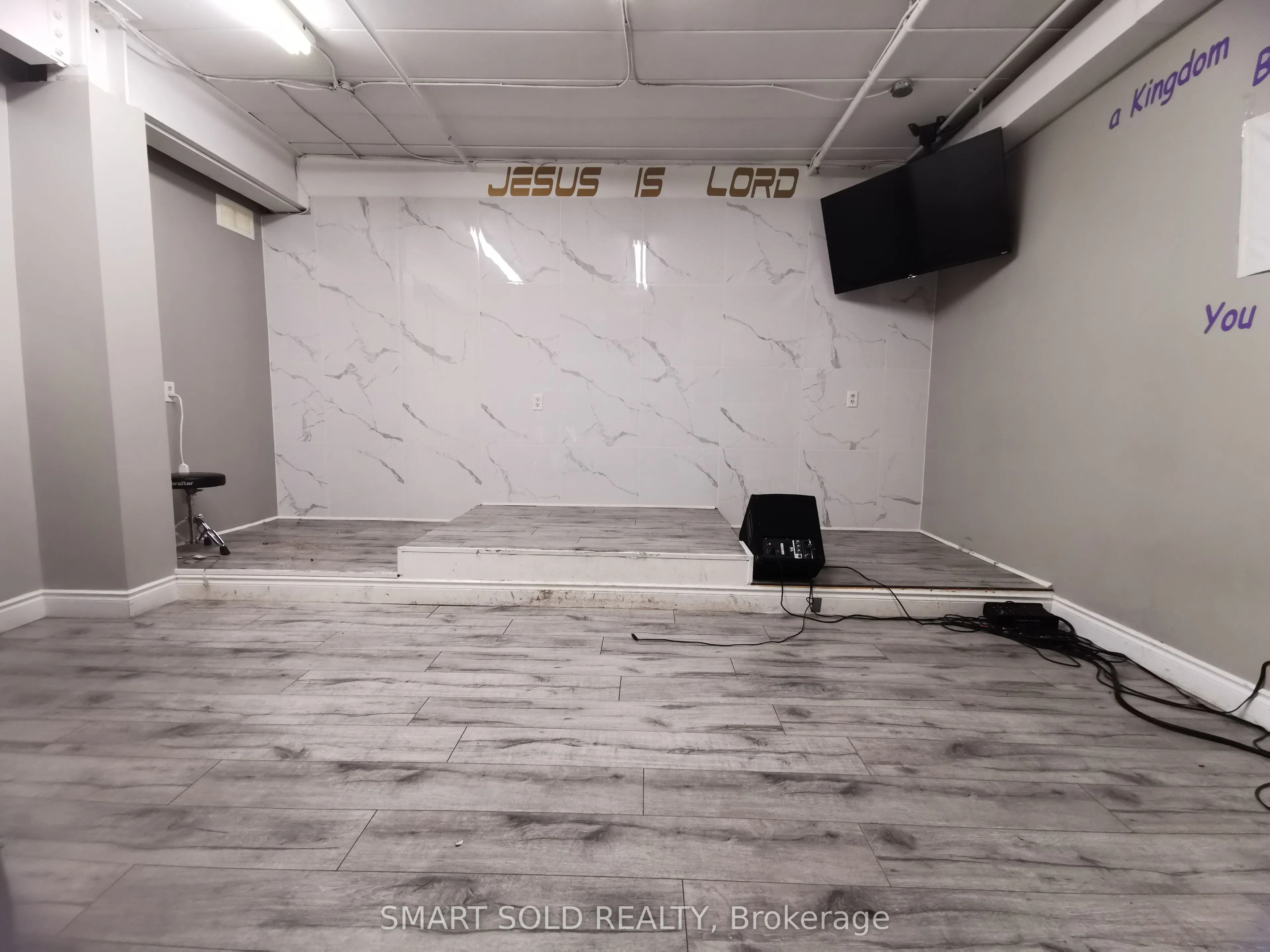 2428 Islington Avenue, #022