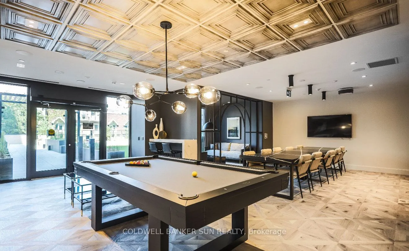 285 Dufferin Street, #302