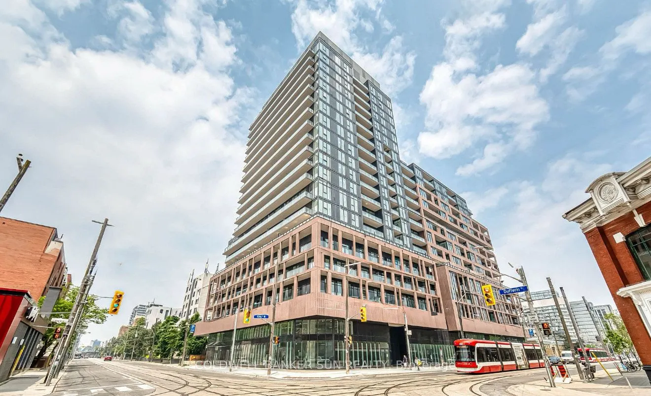 285 Dufferin Street, #302