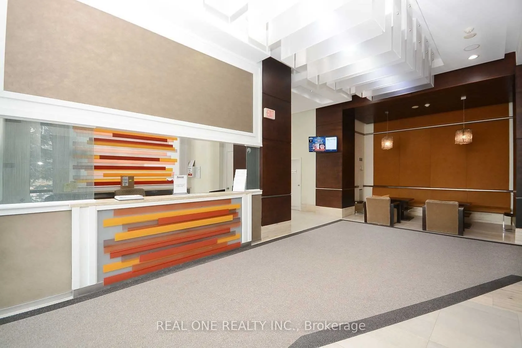 330 Burnhamthorpe Road W, #801