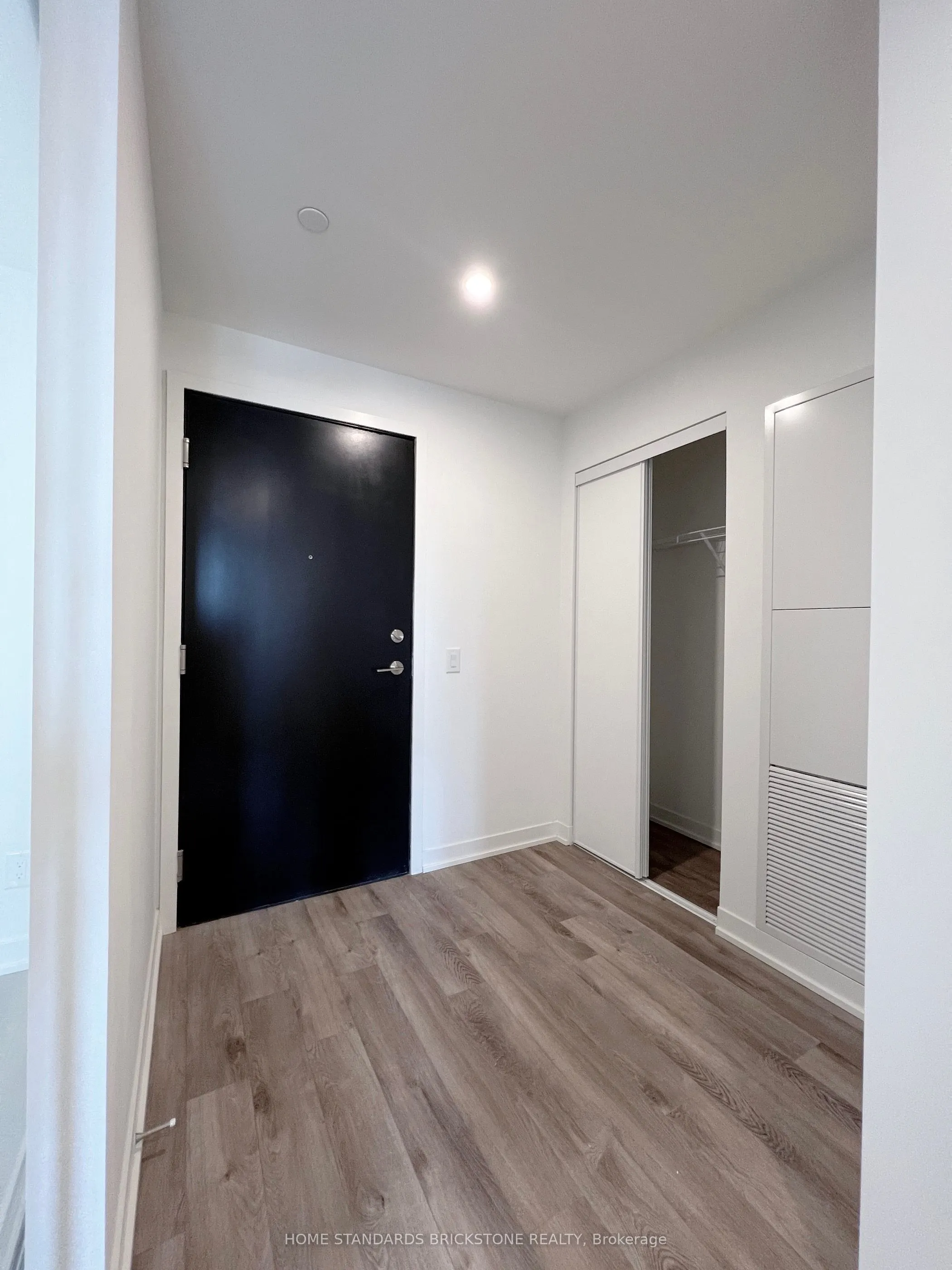 1808 St Clair Avenue W, #413