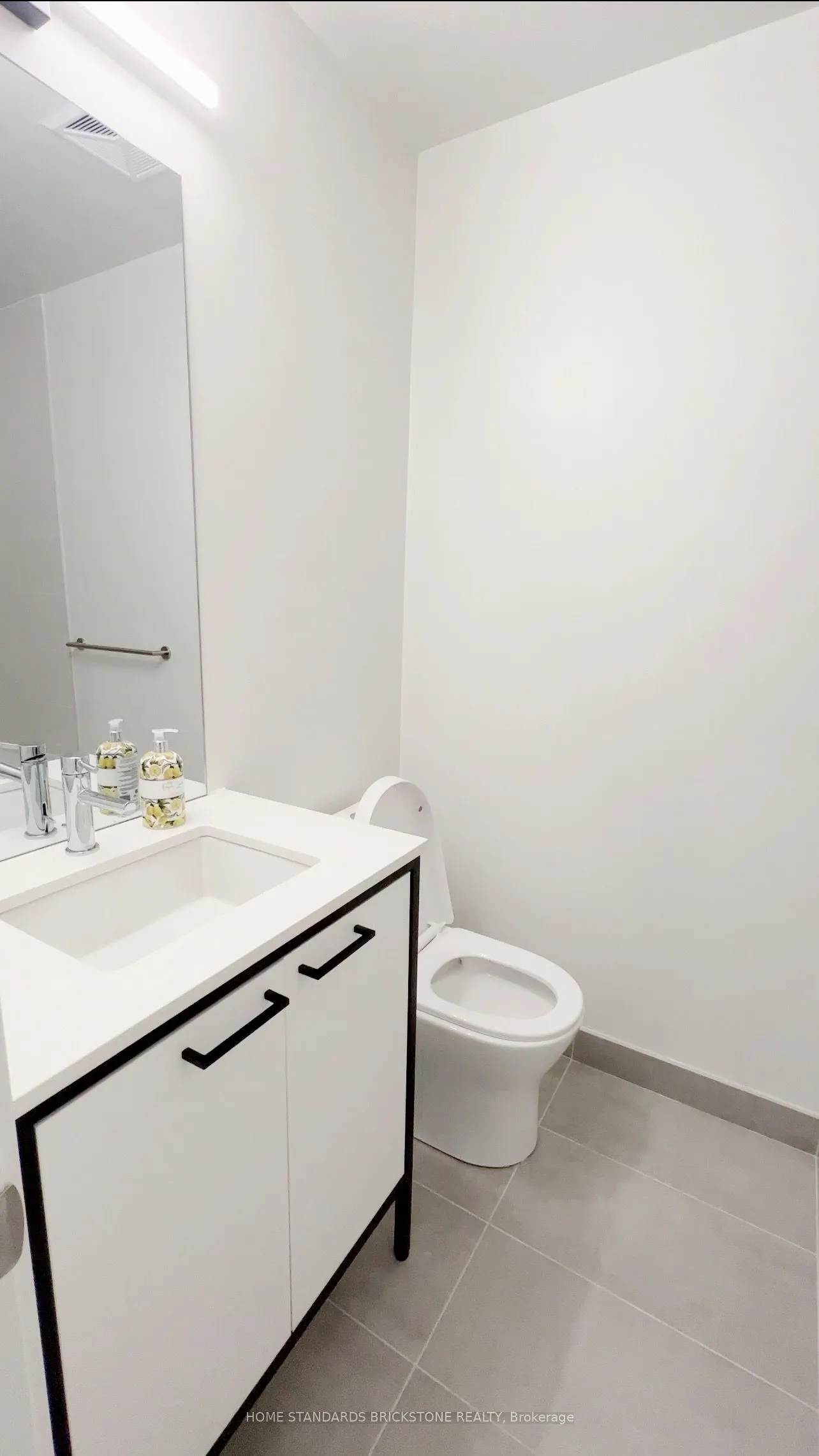 1808 St Clair Avenue W, #413