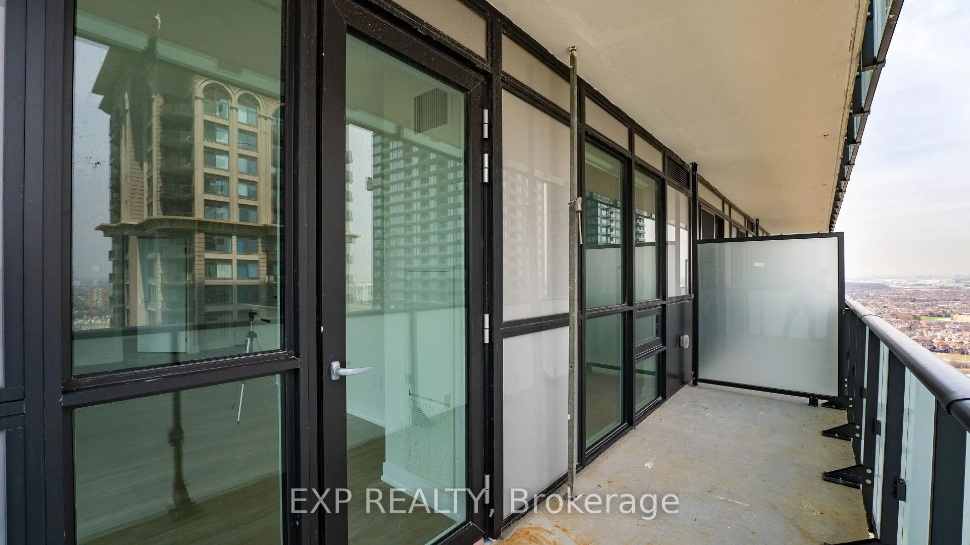 430 Square One Drive, #2903