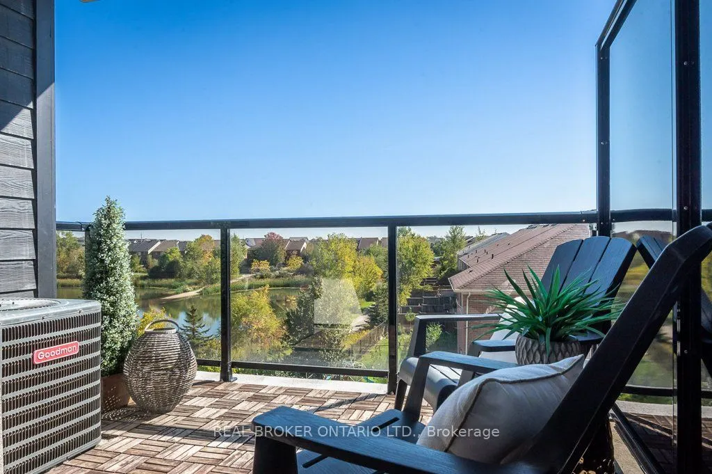 650 Sauve Street, #302