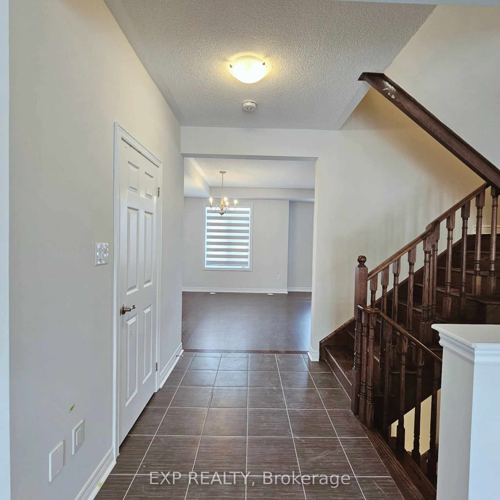 104 Grassbank Road