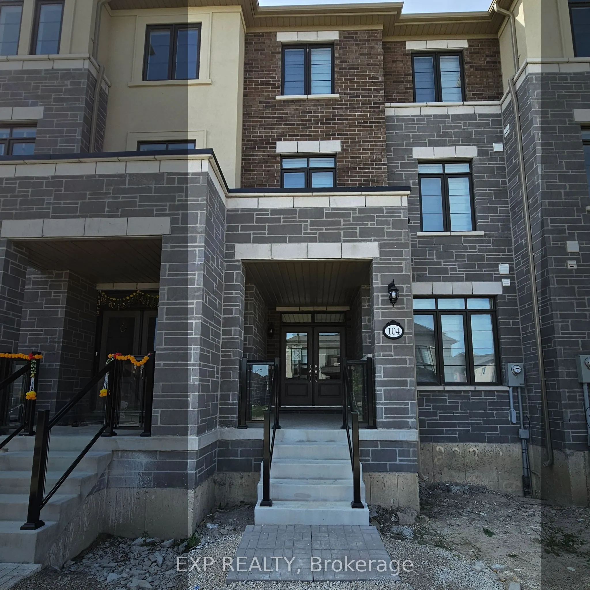 104 Grassbank Road