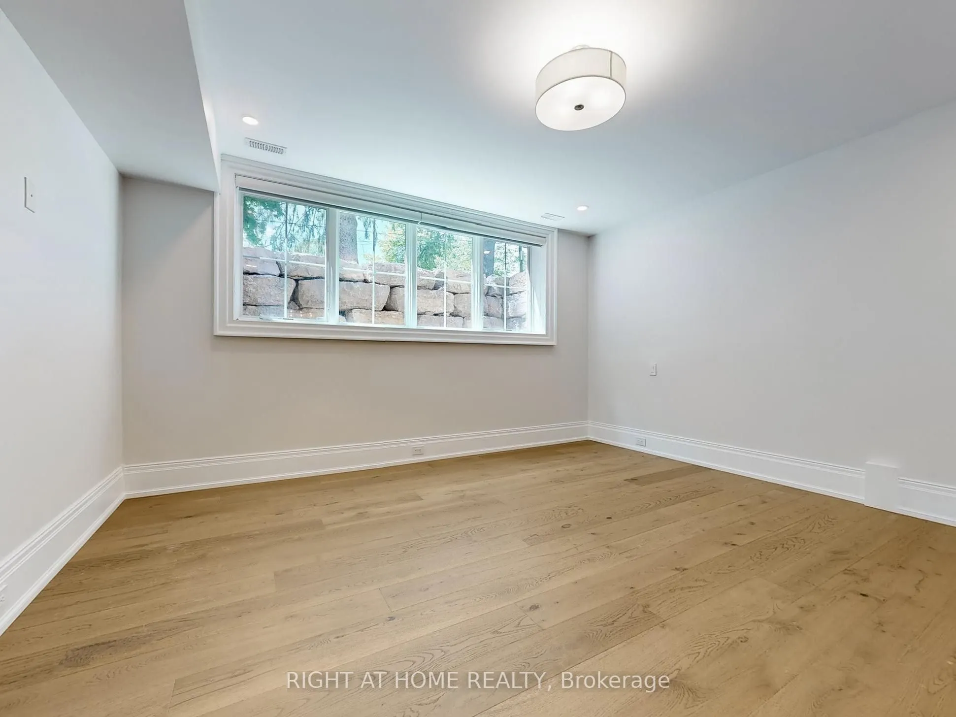 172 Burgundy Drive