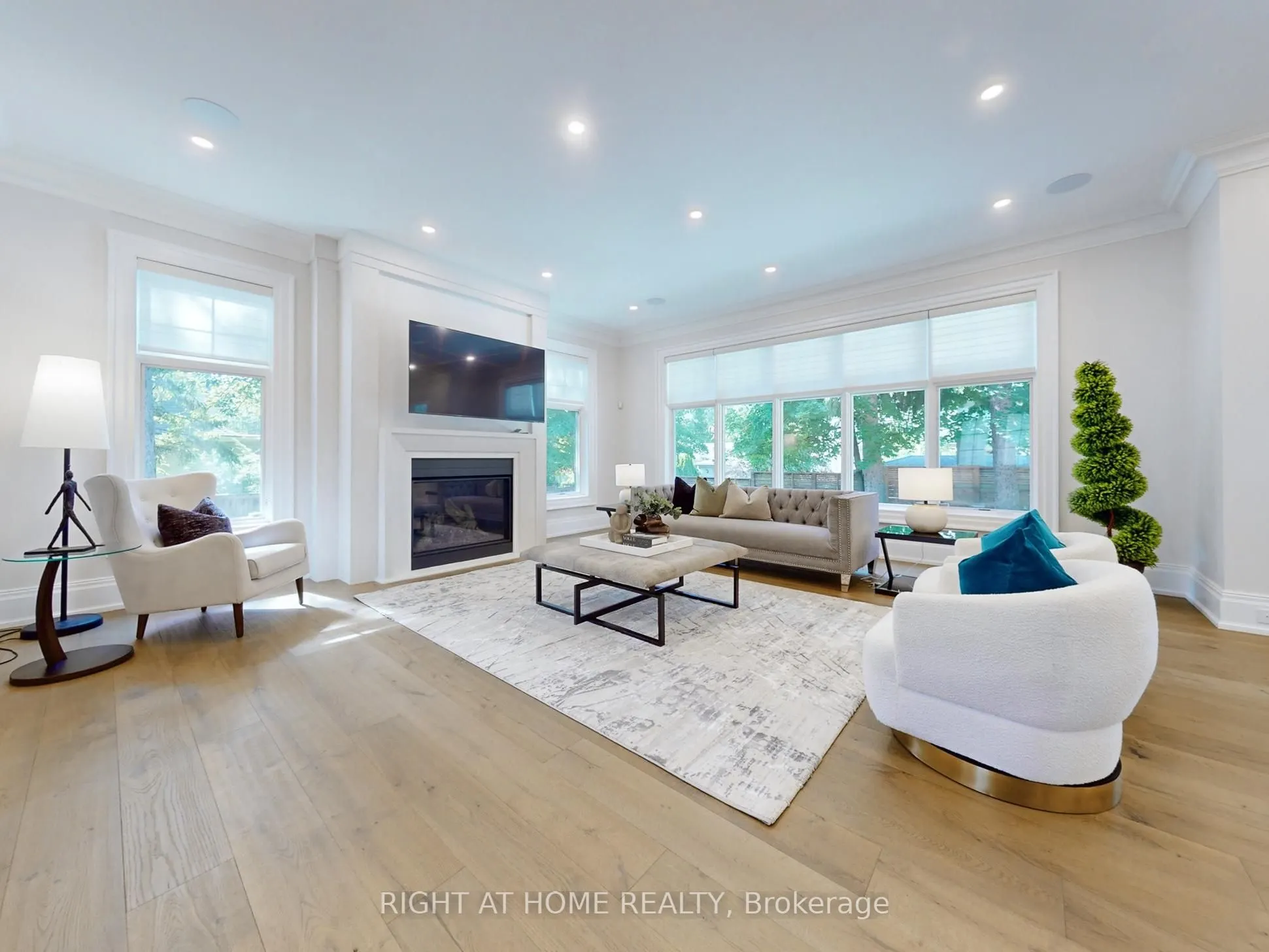 172 Burgundy Drive