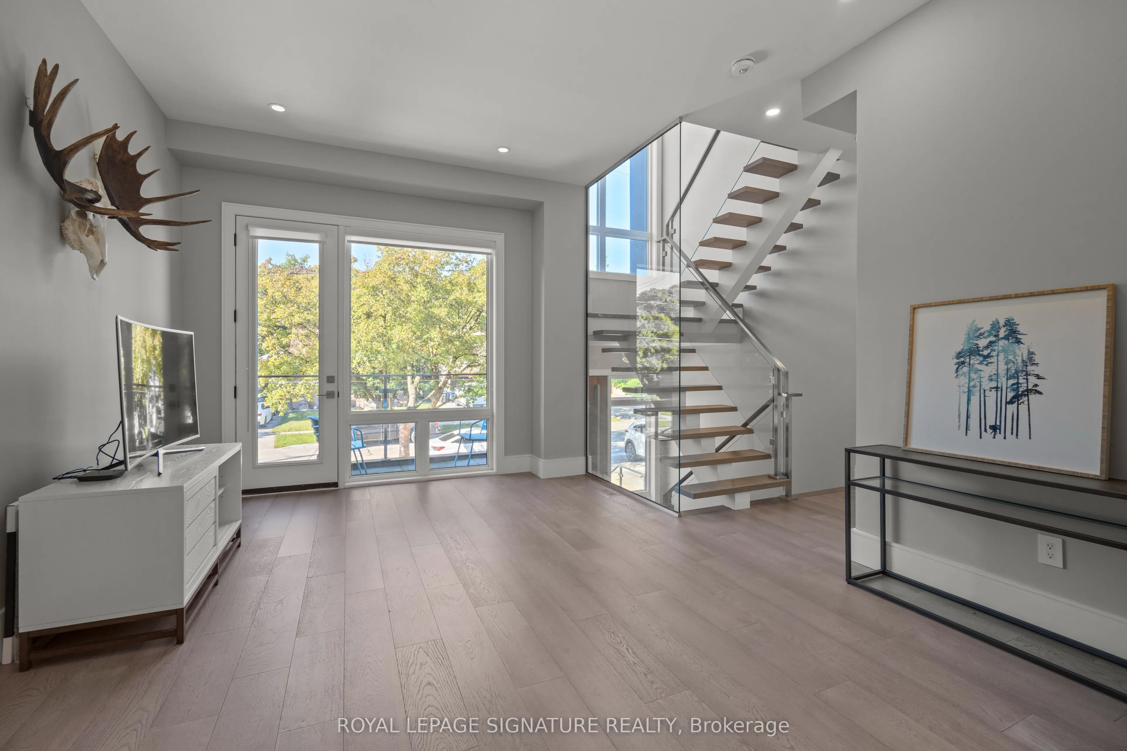 425B Valermo Drive