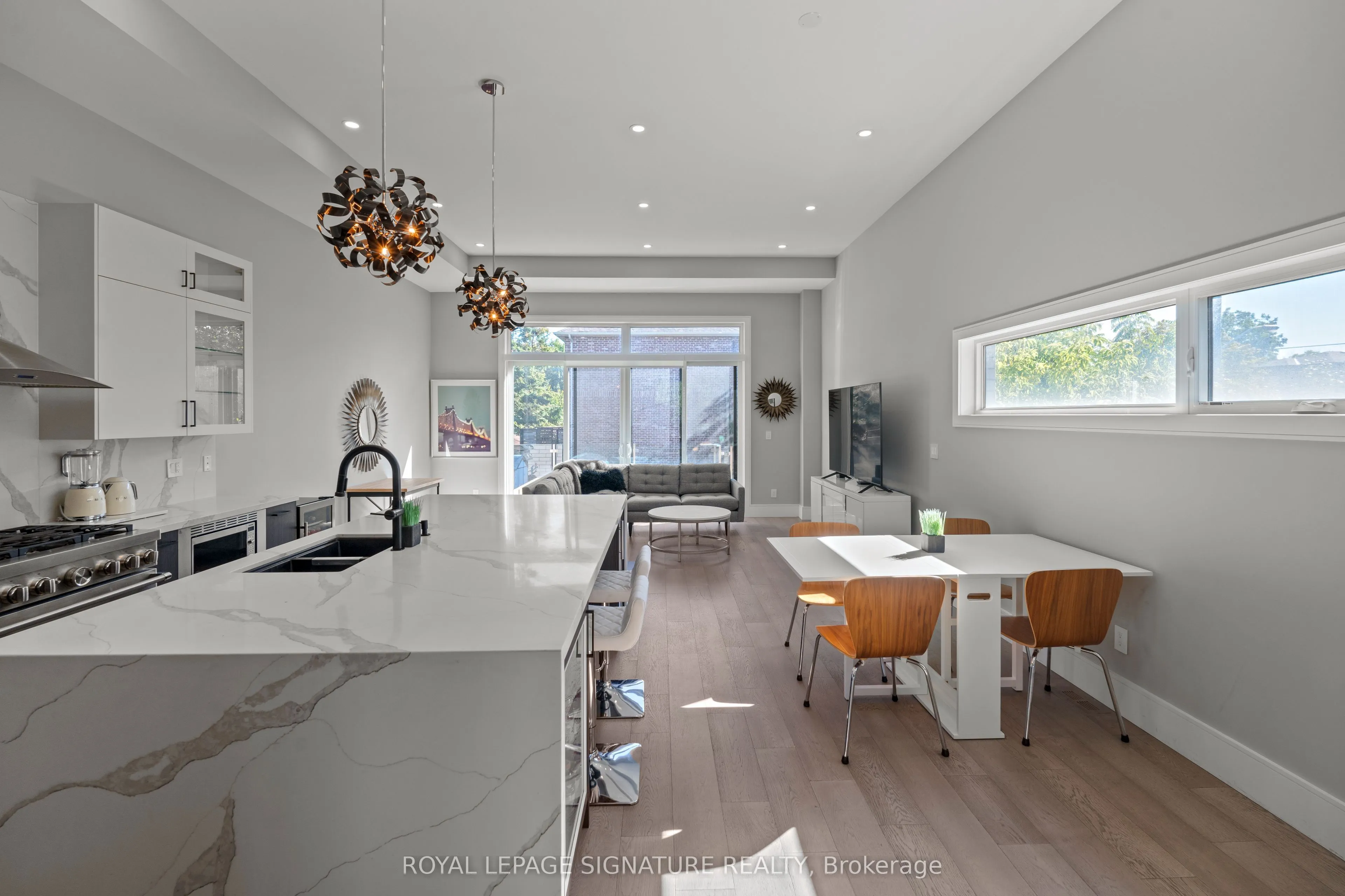 425B Valermo Drive