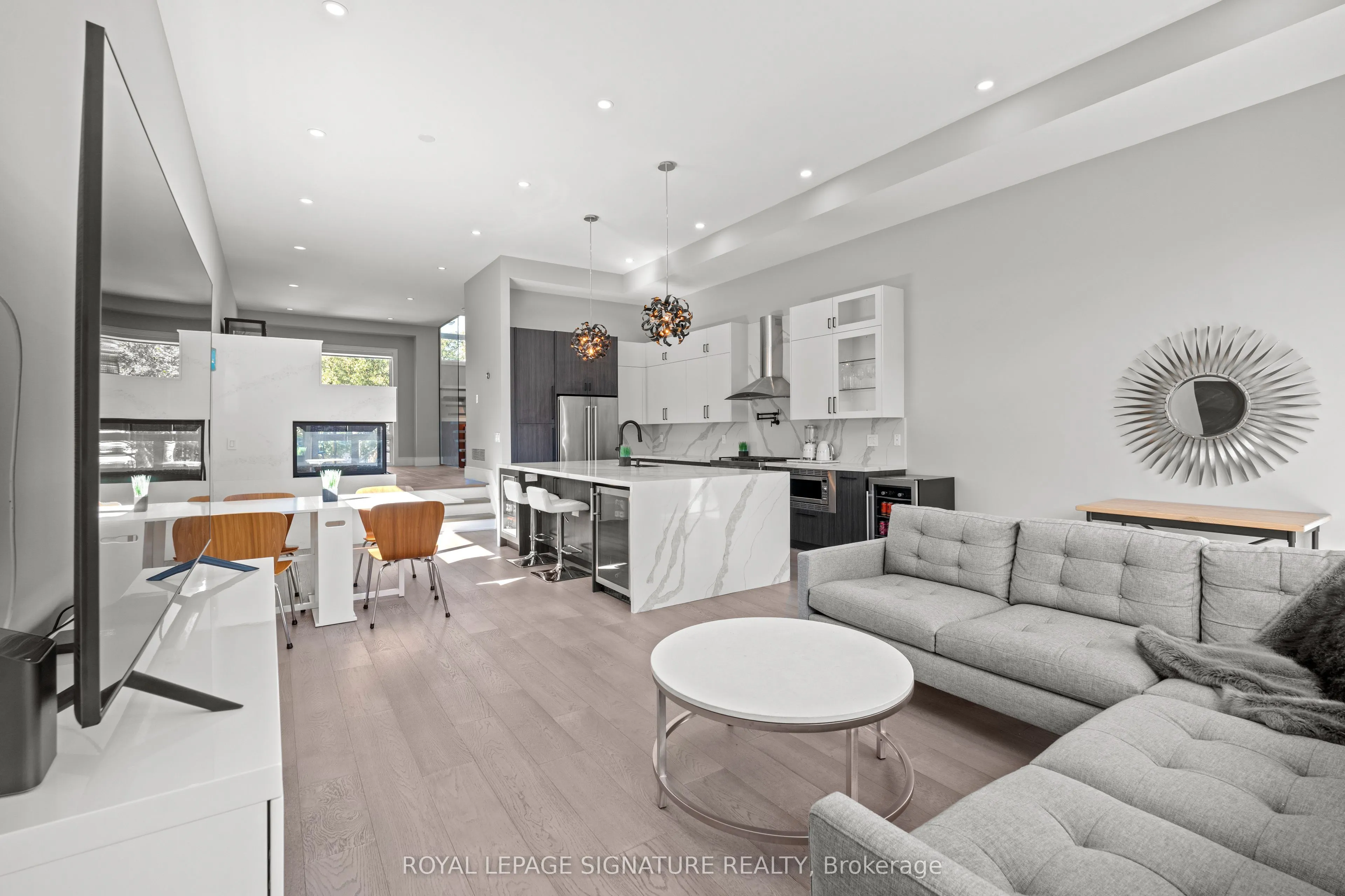 425B Valermo Drive