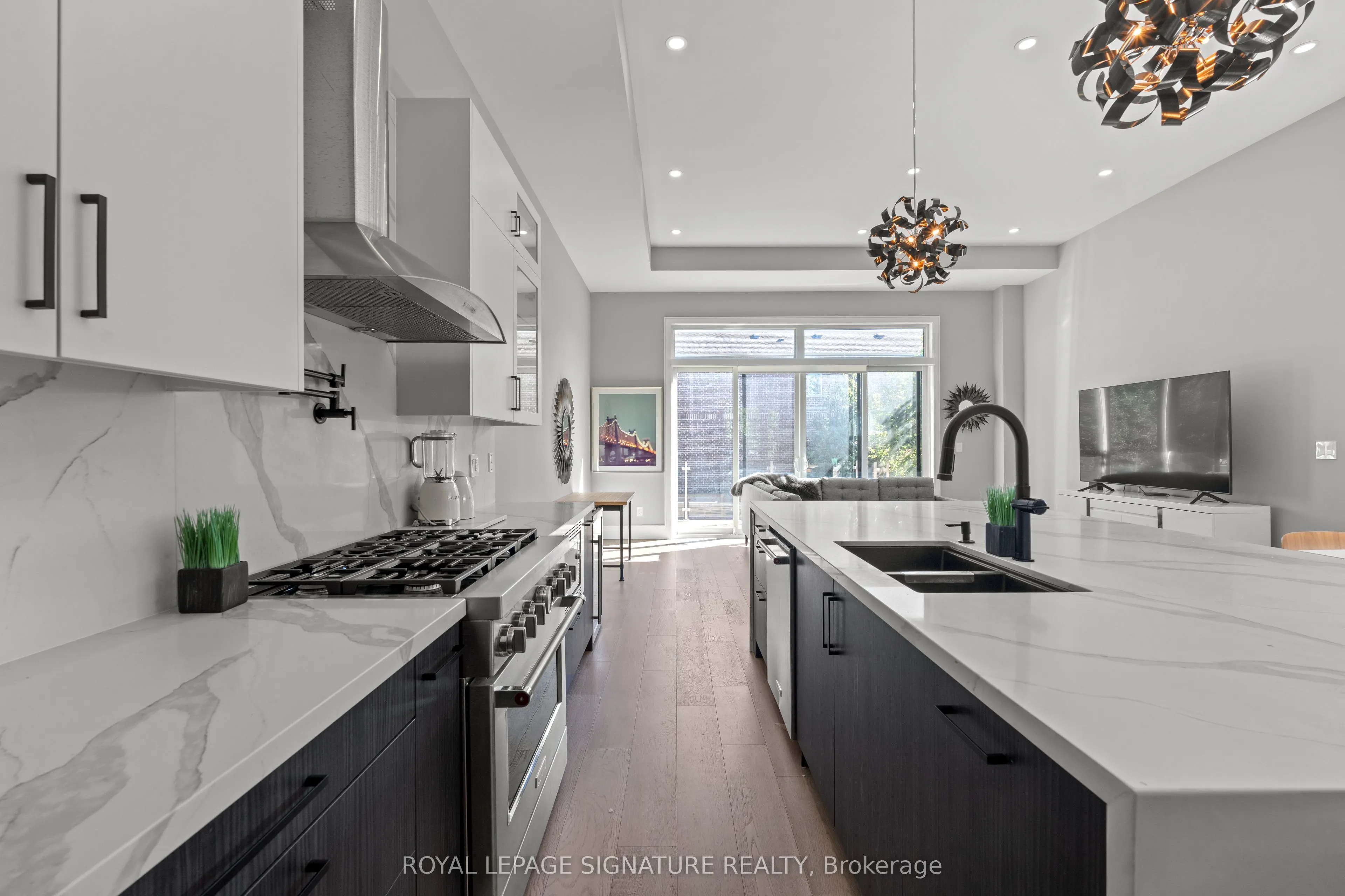 425B Valermo Drive