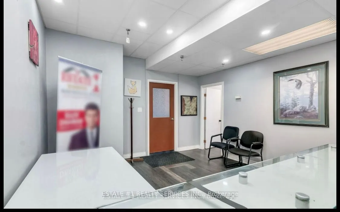 2359 Royal Windsor Drive, #211