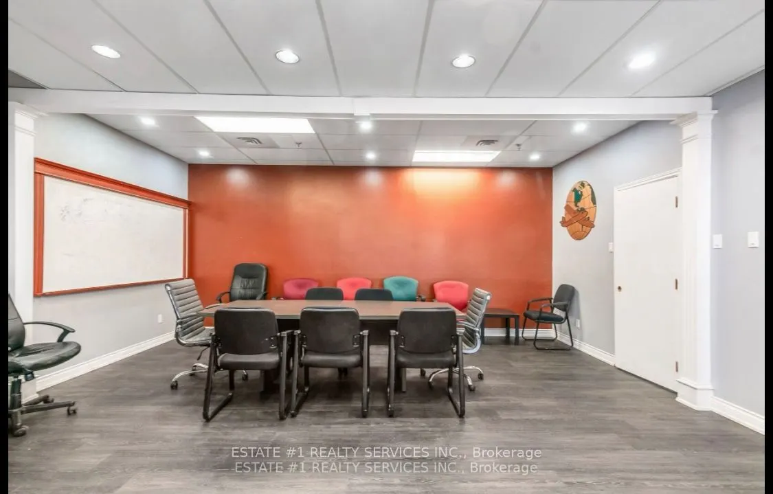 2359 Royal Windsor Drive, #211