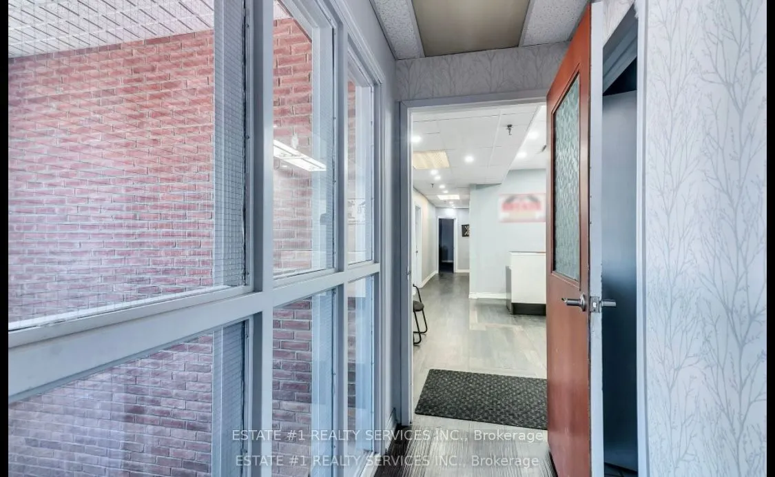2359 Royal Windsor Drive, #211