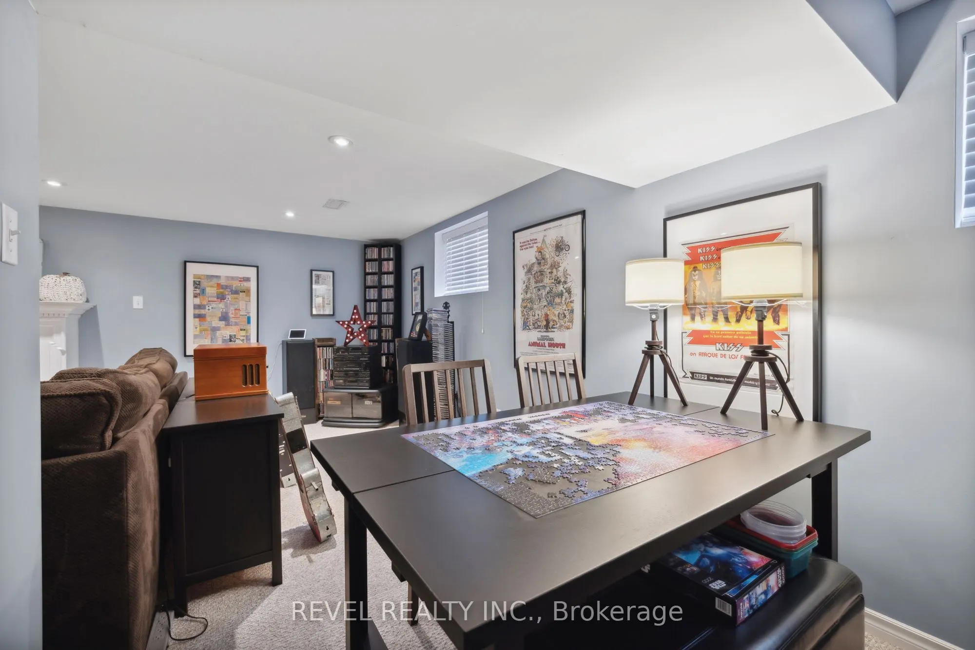 93 Willowridge Road