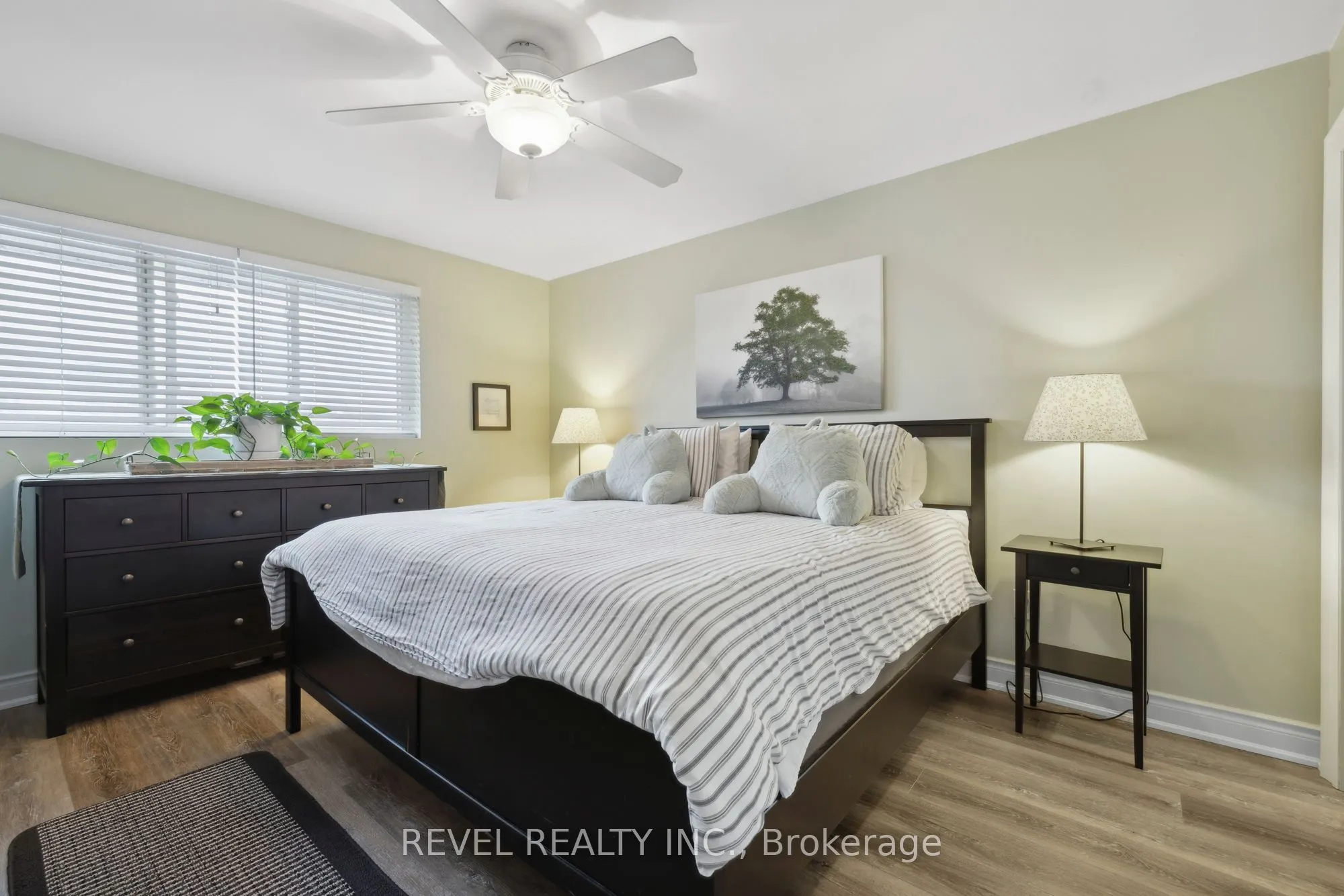 93 Willowridge Road