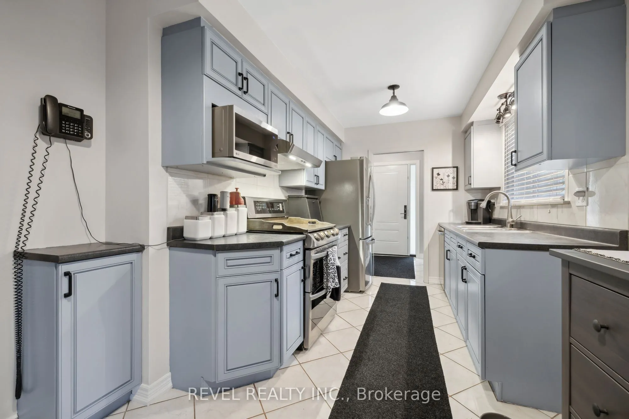 93 Willowridge Road