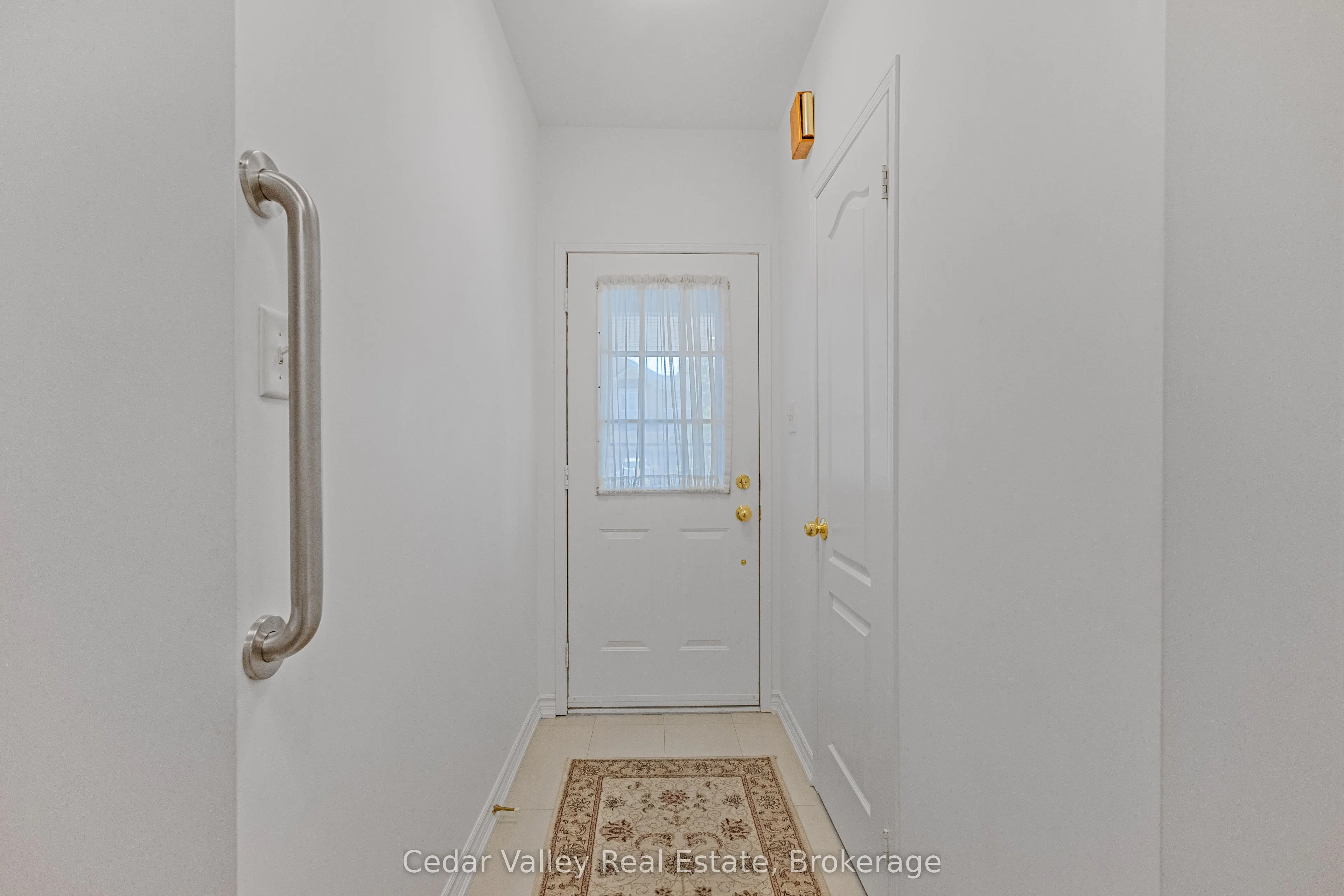 3273 Carabella Way S