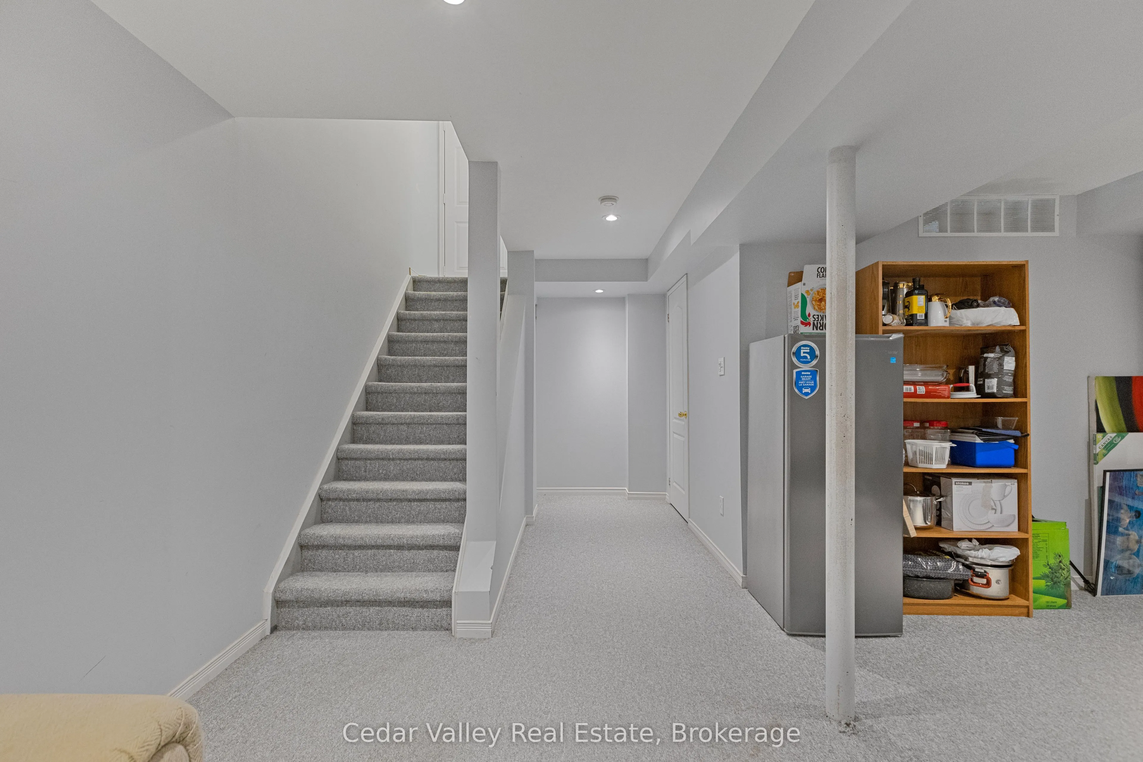 3273 Carabella Way S