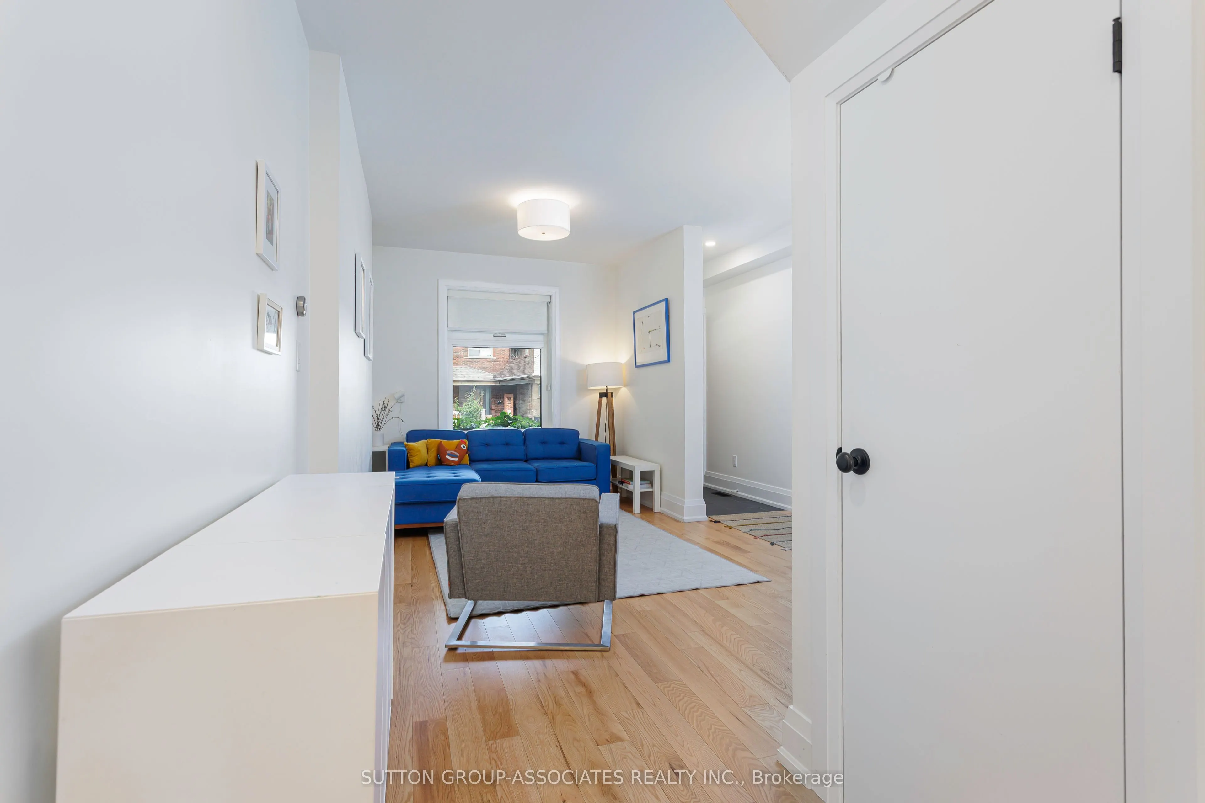 87 Peterborough Avenue