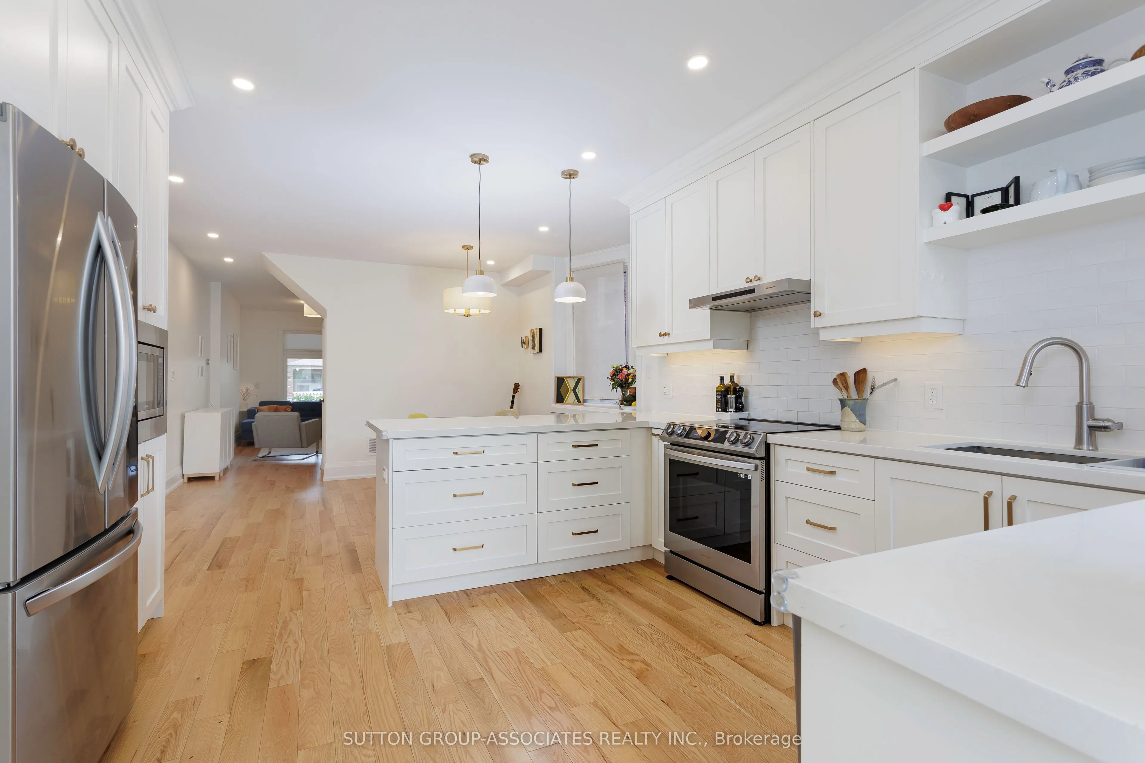 87 Peterborough Avenue