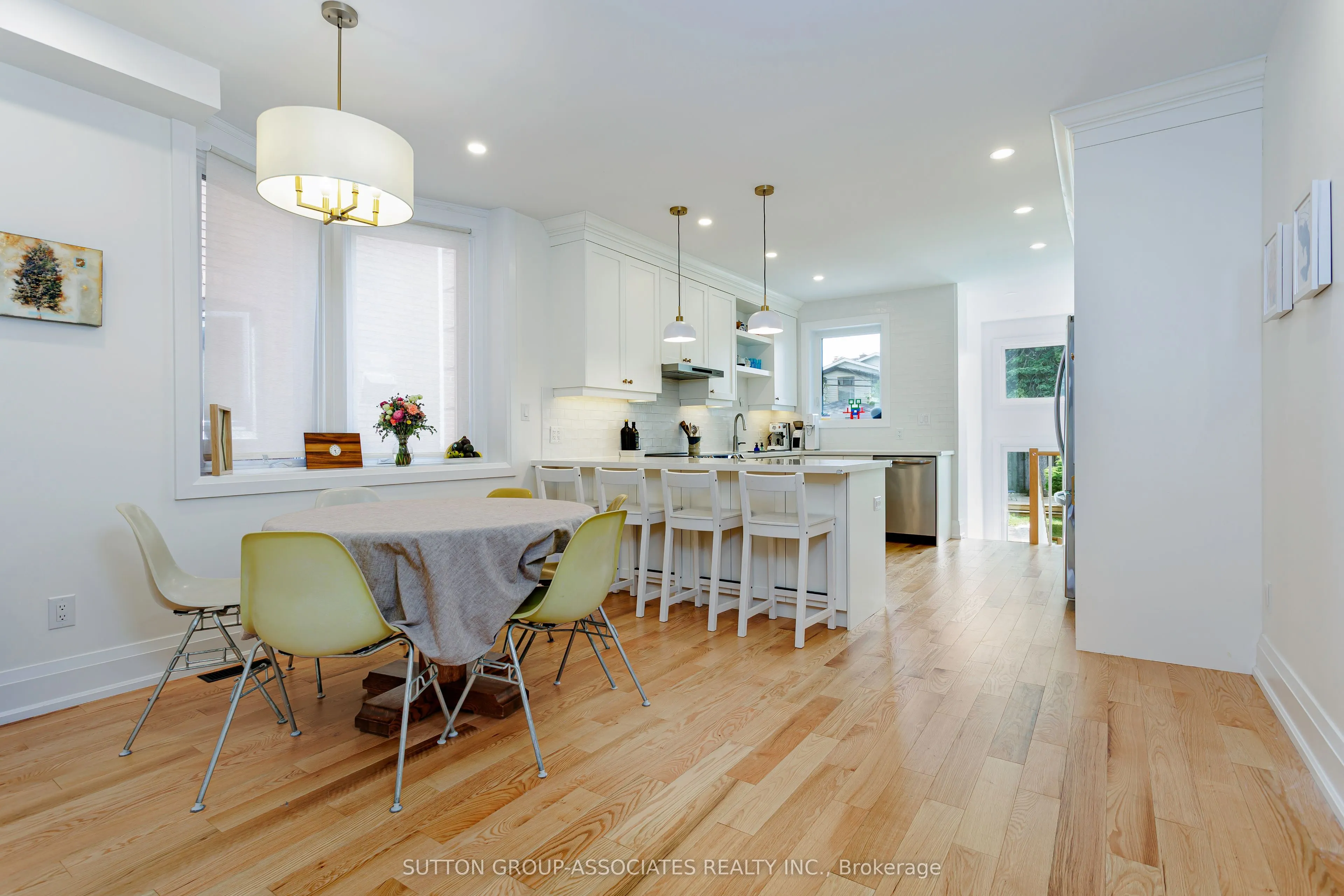 87 Peterborough Avenue