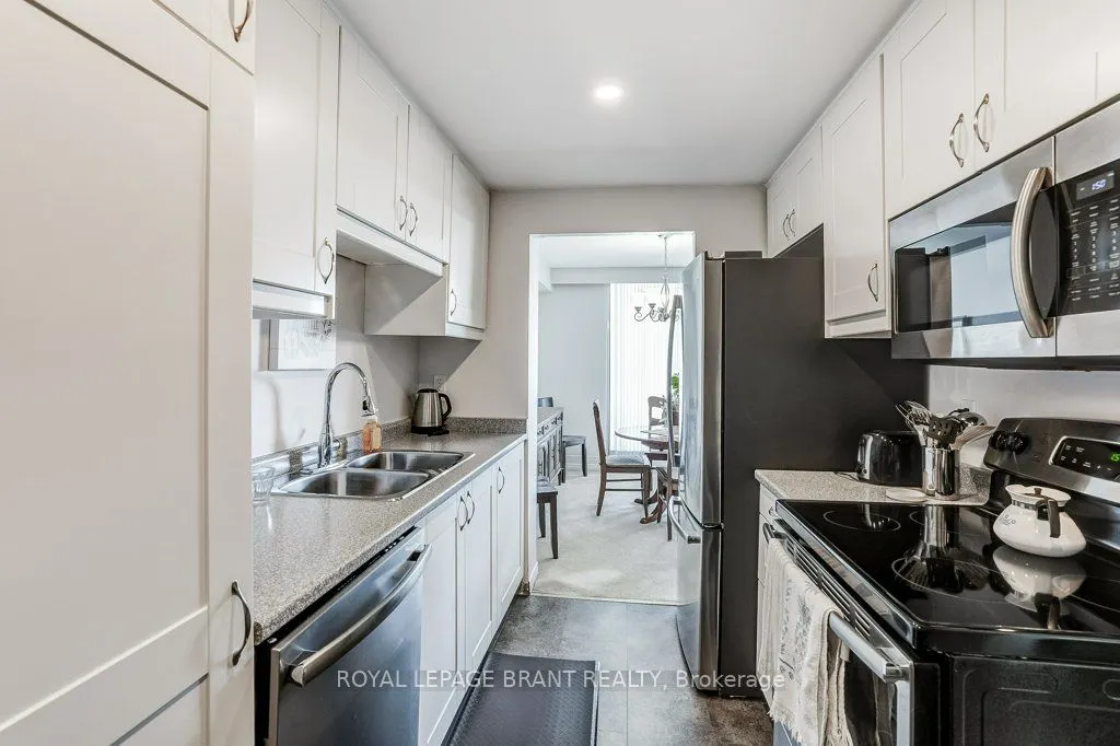 2055 Upper Middle Road, #205