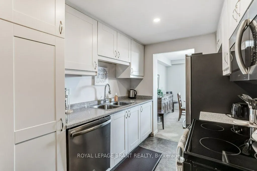 2055 Upper Middle Road, #205