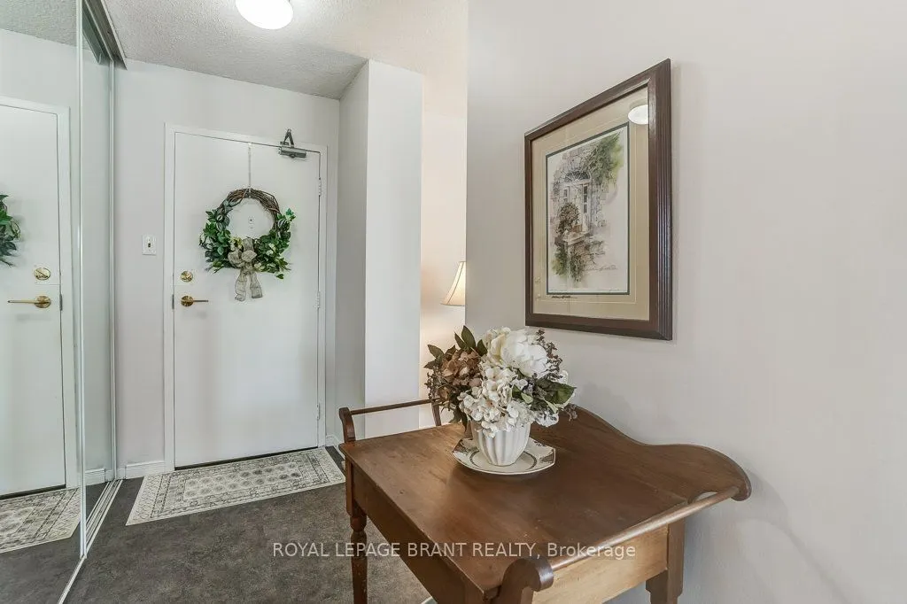 2055 Upper Middle Road, #205