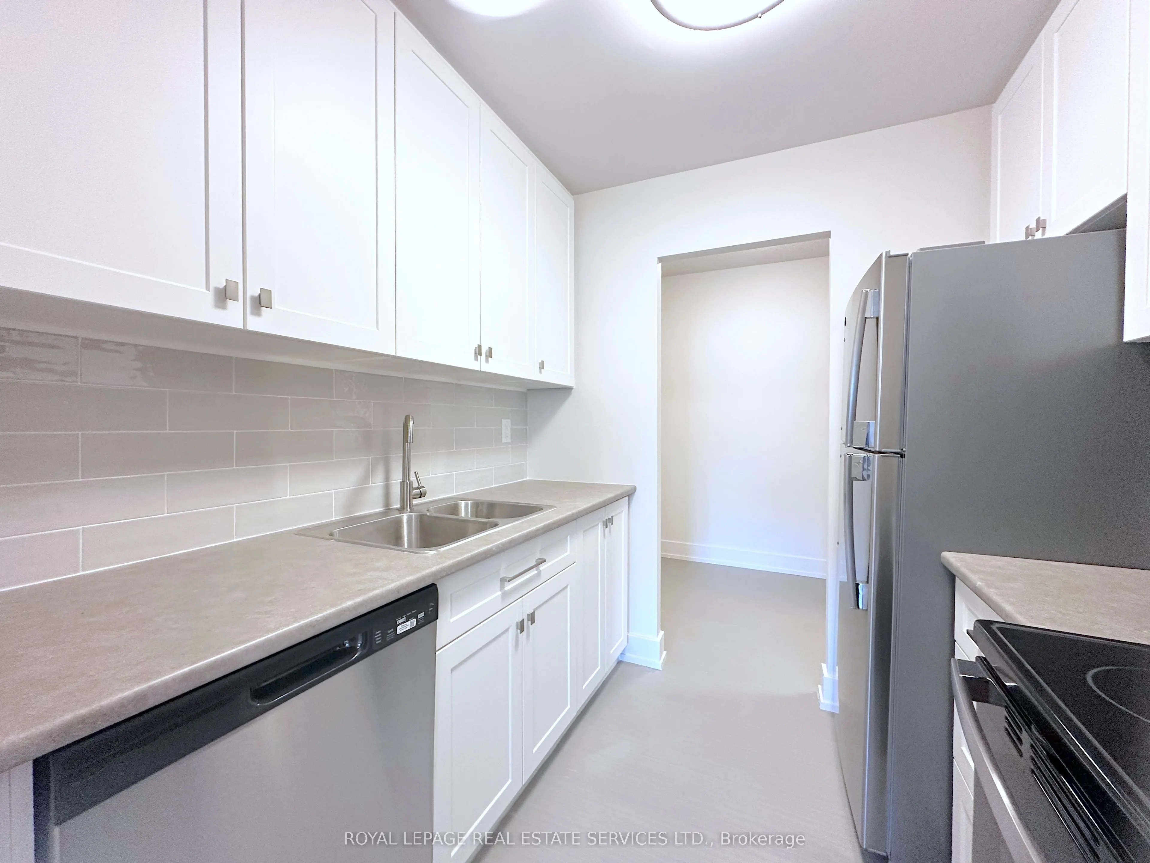 190 Clark Boulevard, #103