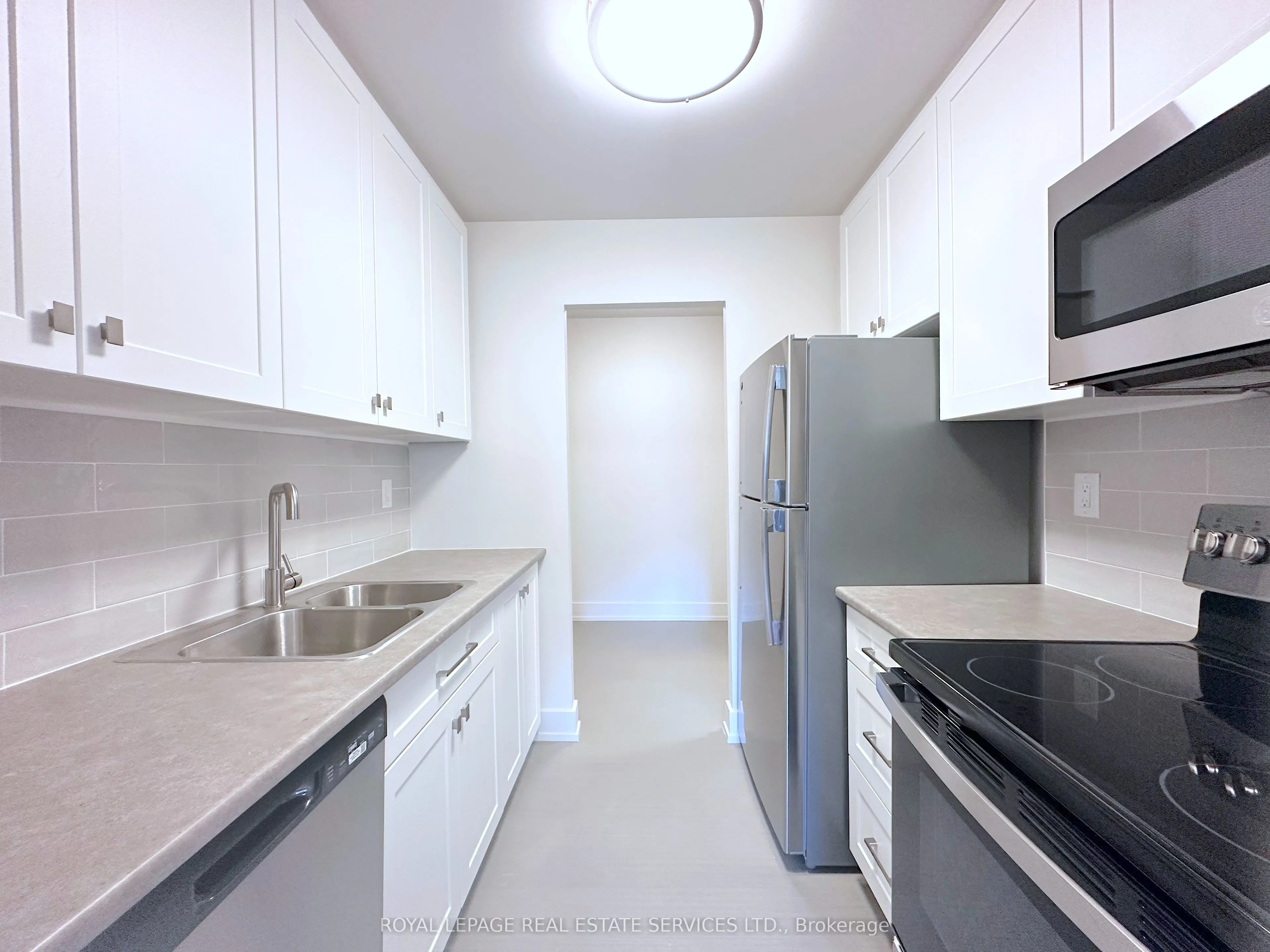 190 Clark Boulevard, #103