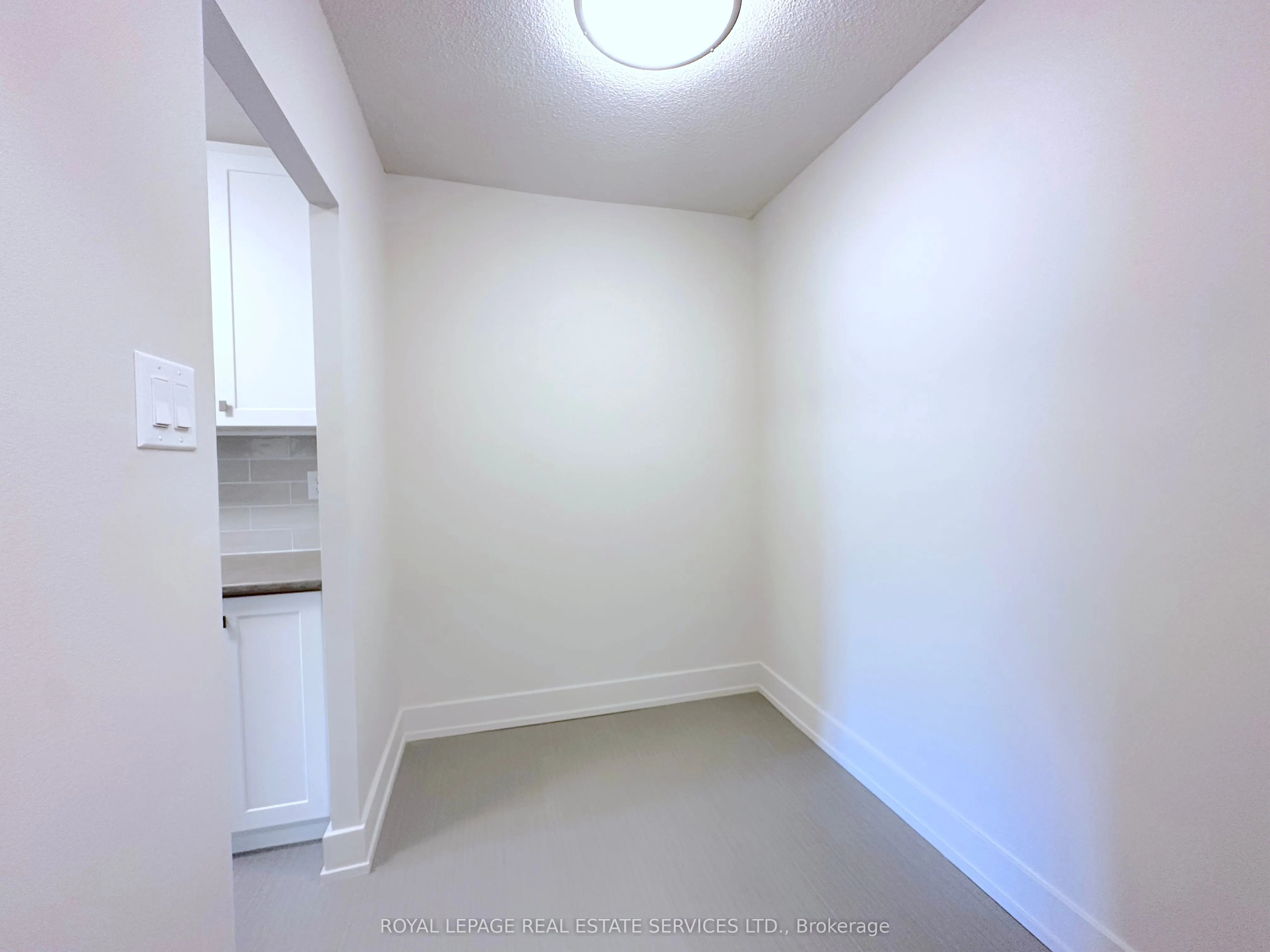 190 Clark Boulevard, #103