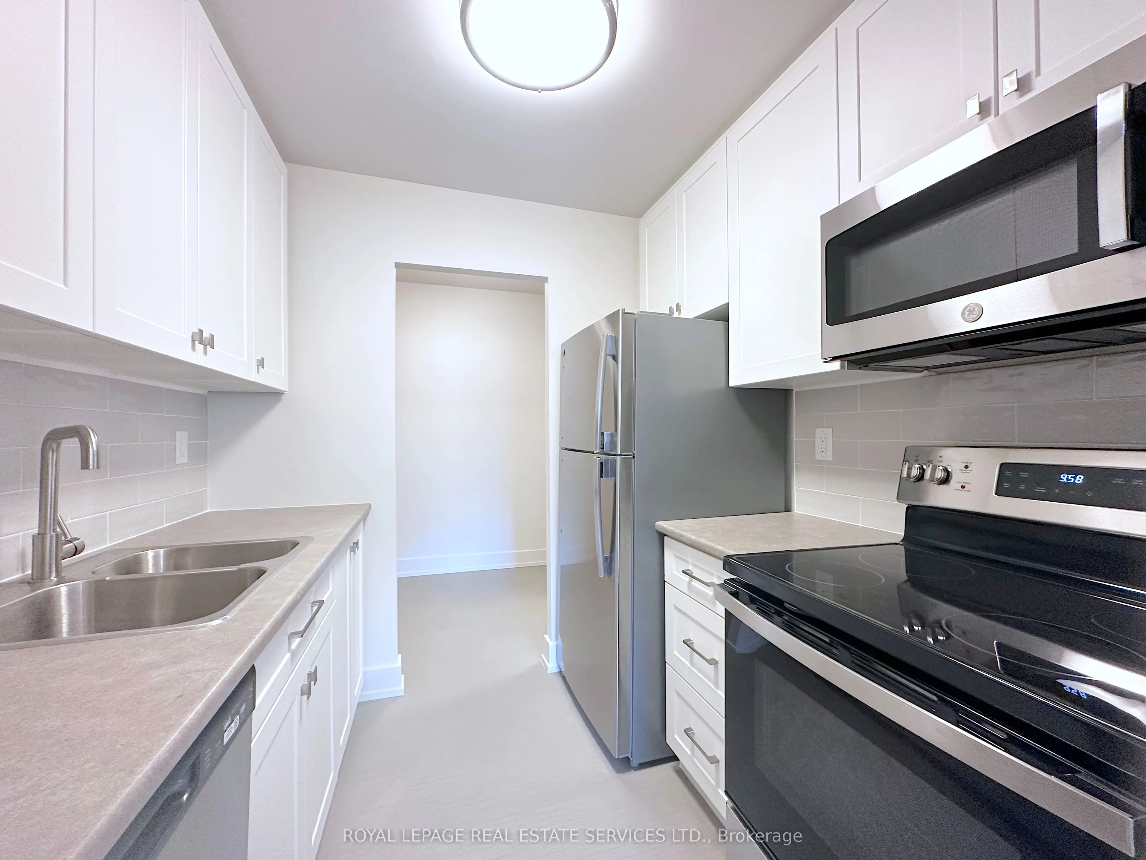 190 Clark Boulevard, #103
