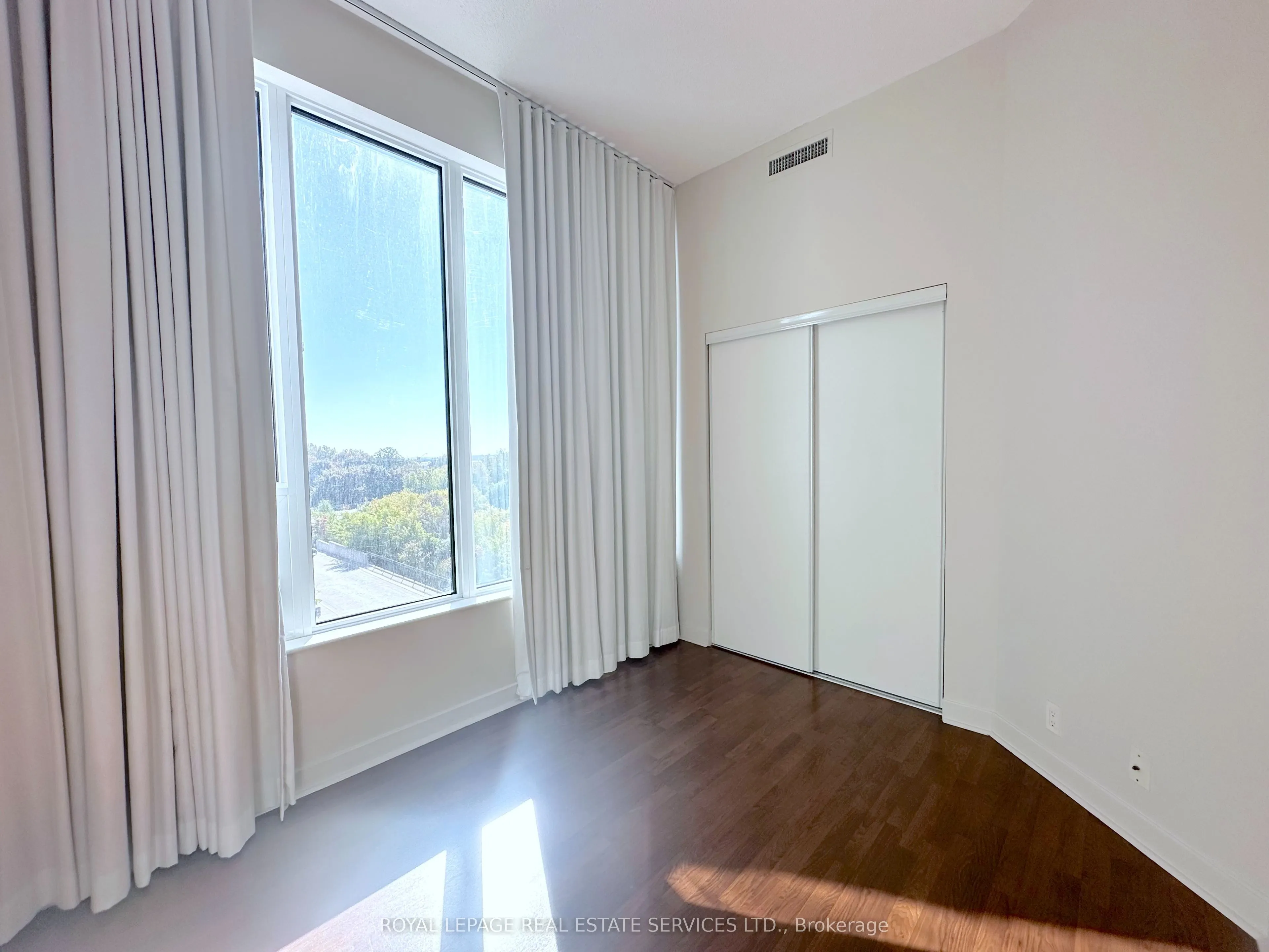 188 Clark Boulevard, #404