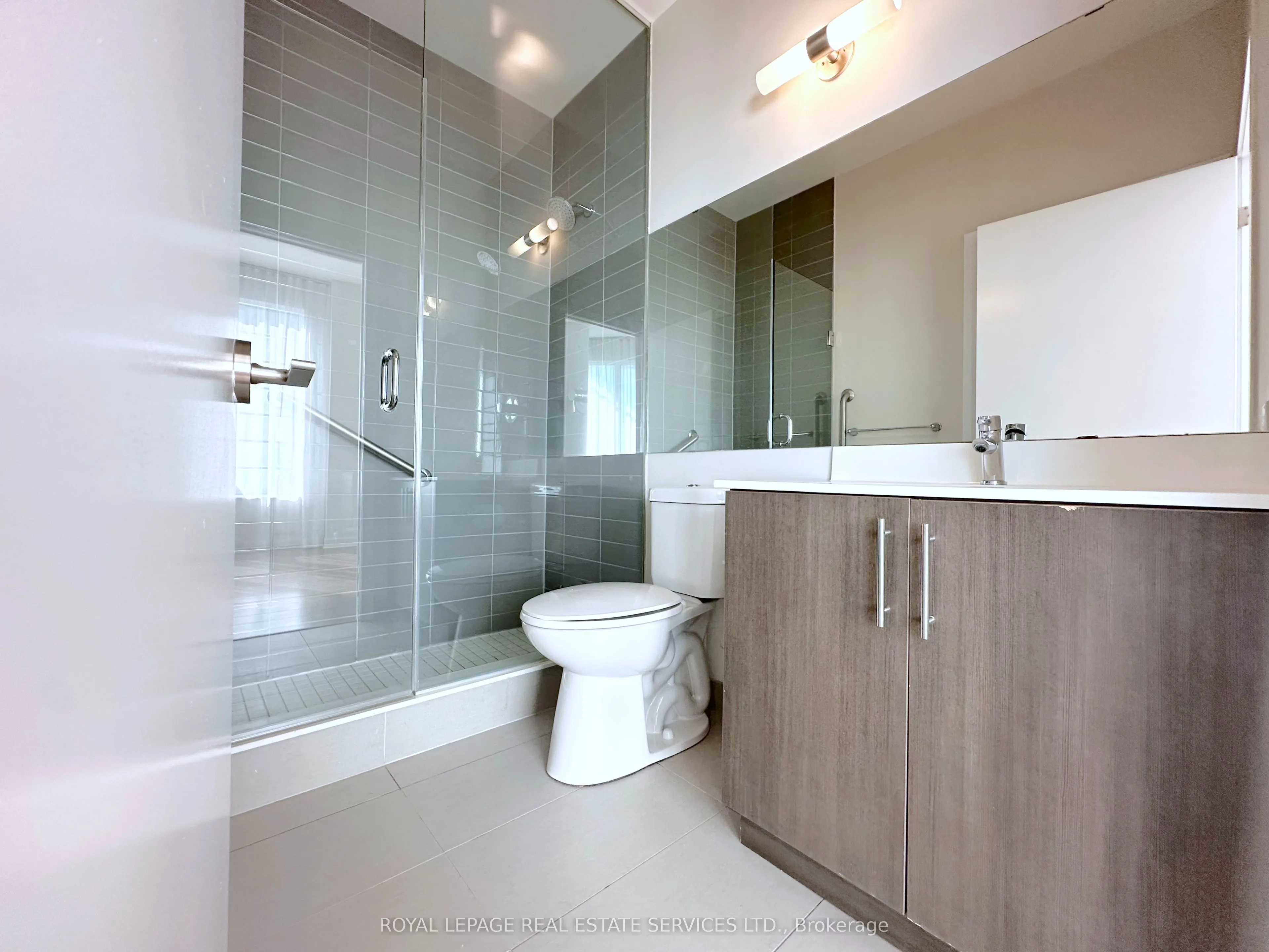188 Clark Boulevard, #404