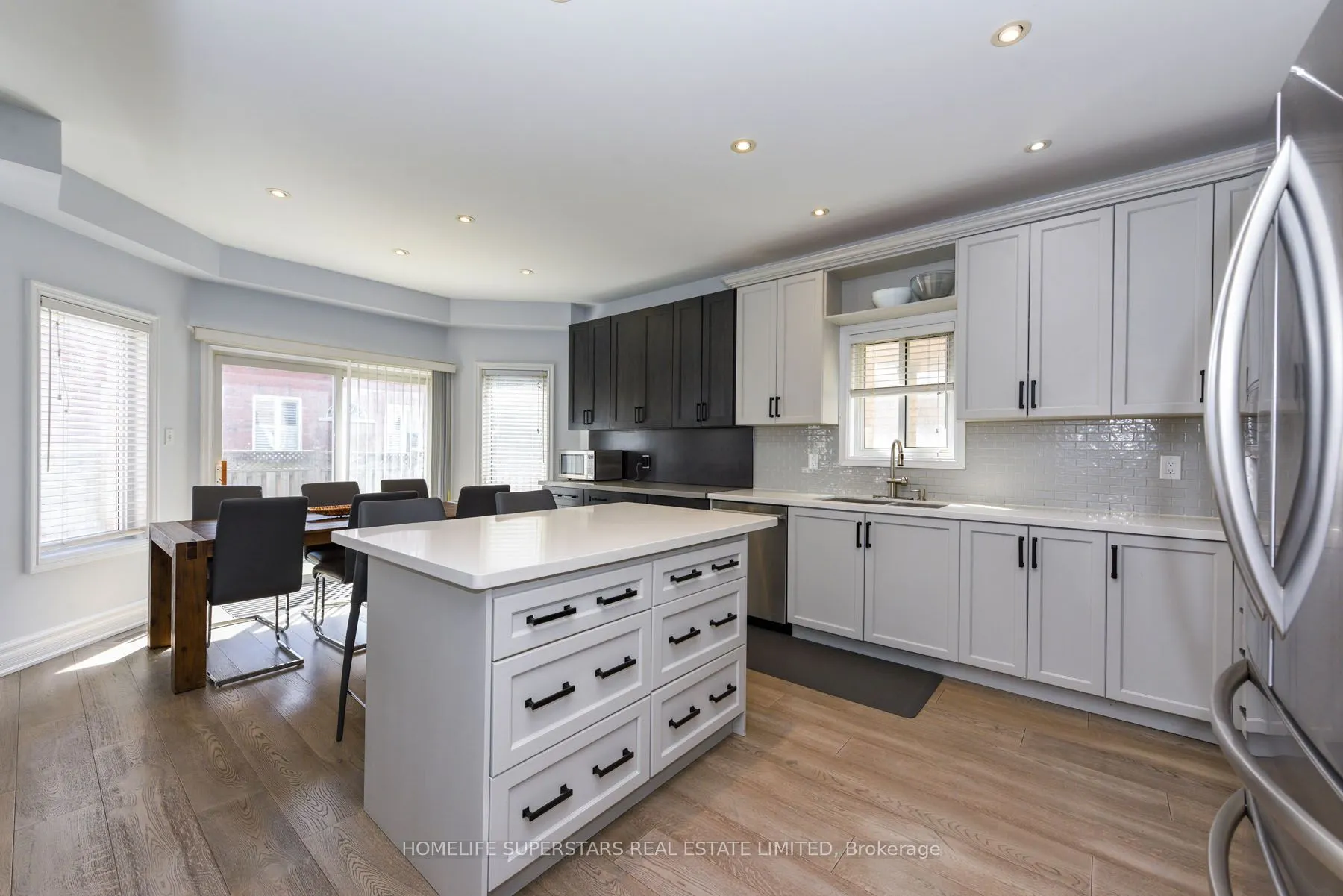 3856 Brinwood Gate