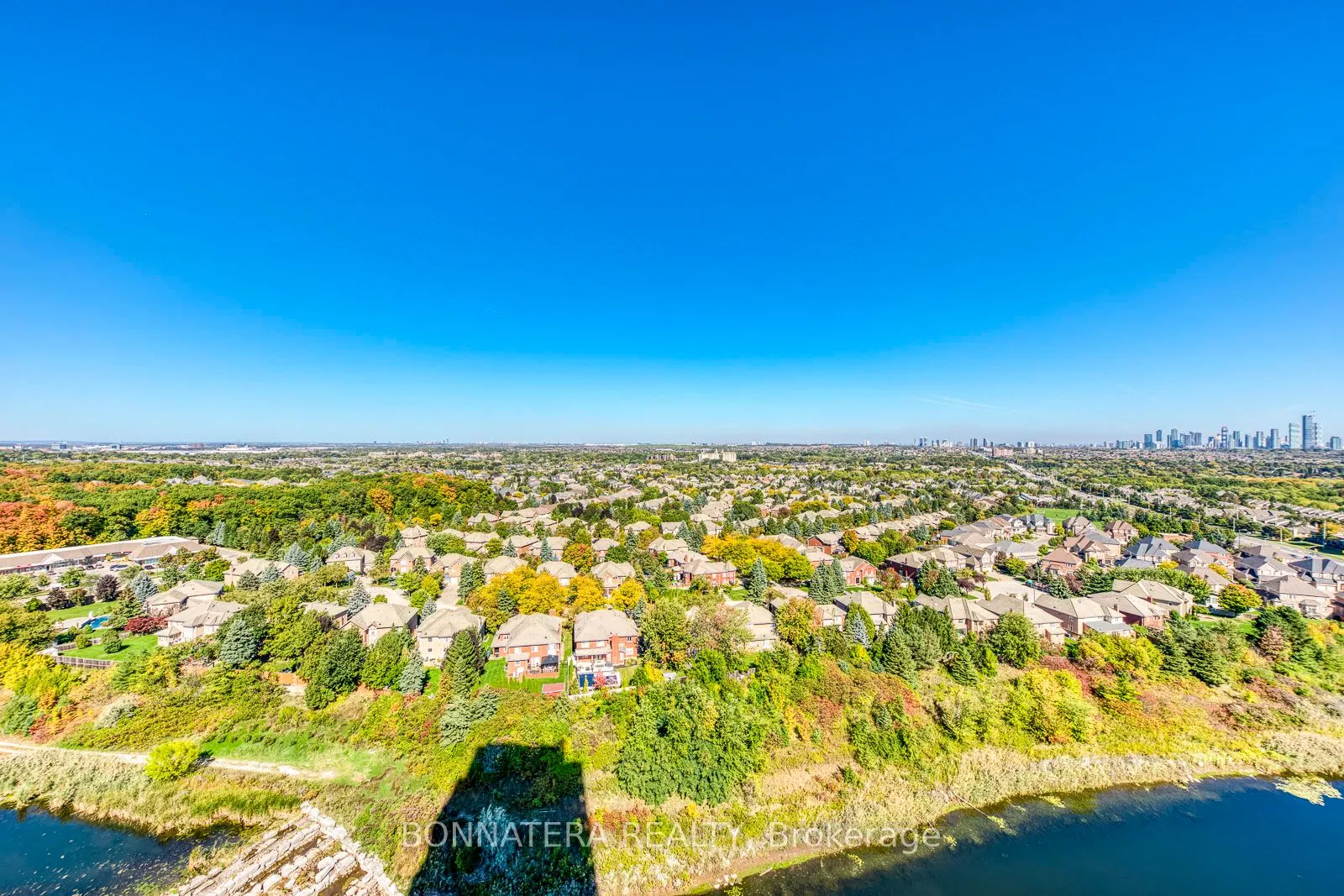 2395 Eglinton Avenue W, #1810