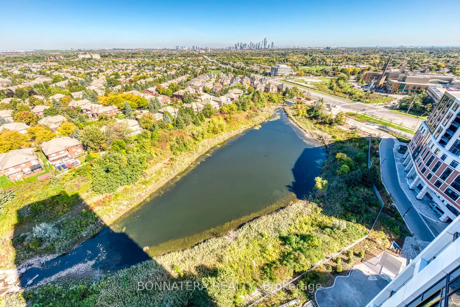 2395 Eglinton Avenue W, #1810