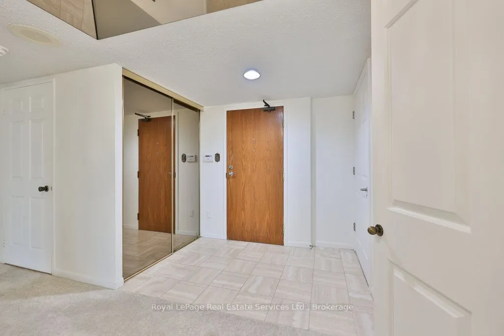 2170 Marine Drive, #701