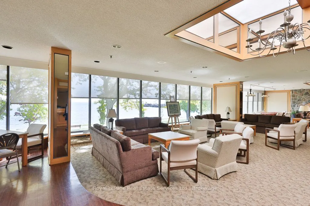 2170 Marine Drive, #701