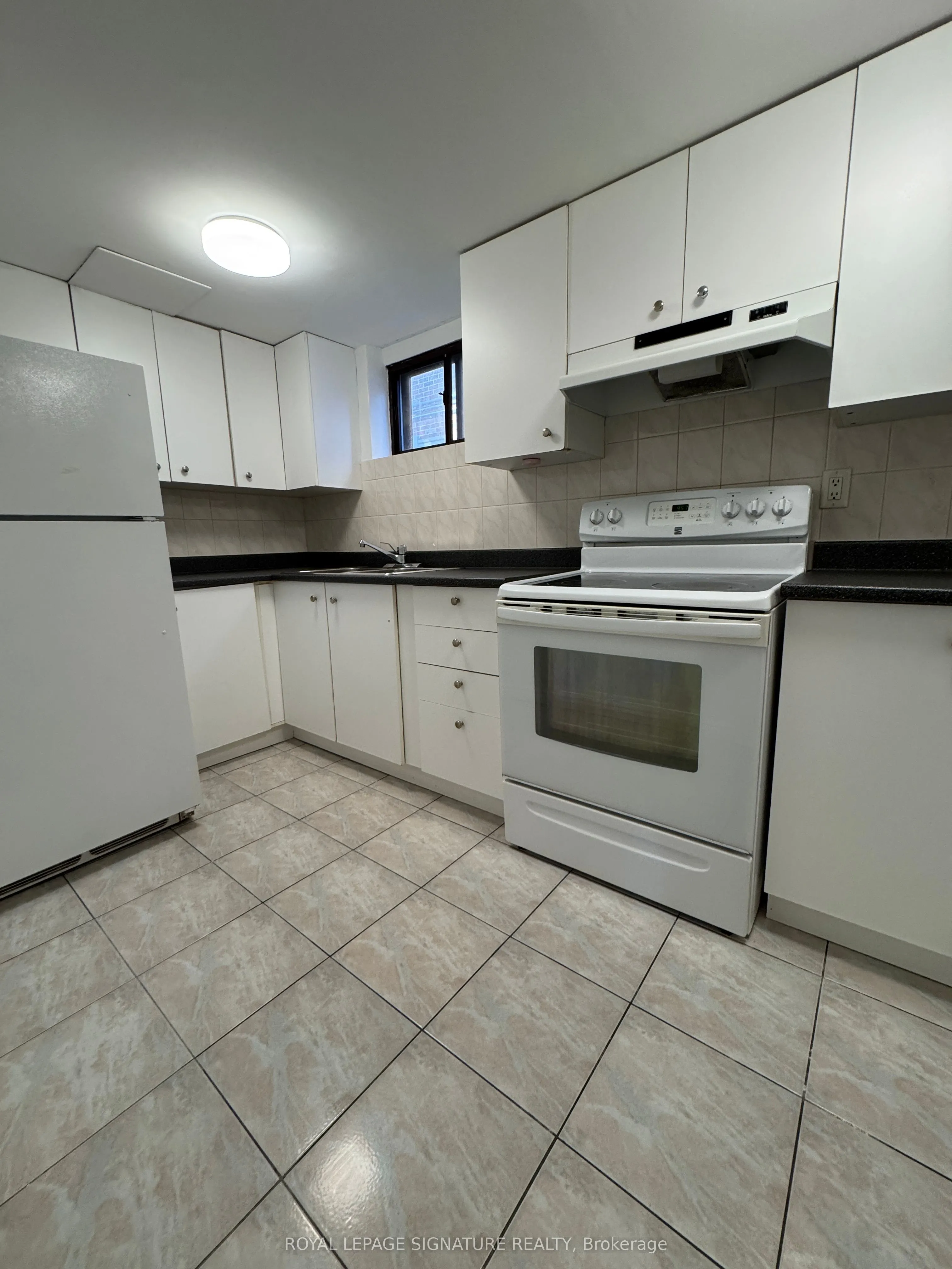 16 Hawkins Drive, #Basement