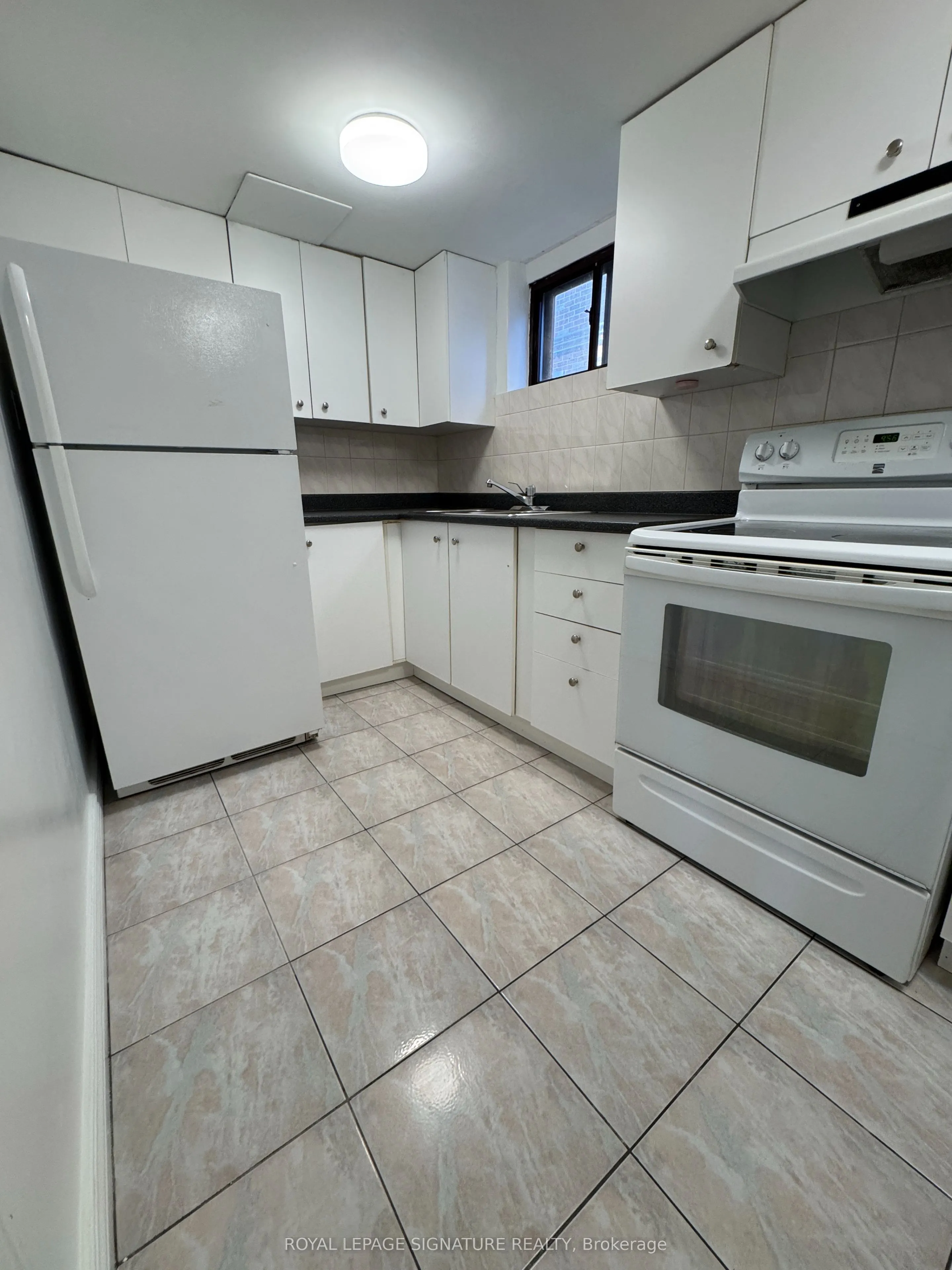 16 Hawkins Drive, #Basement