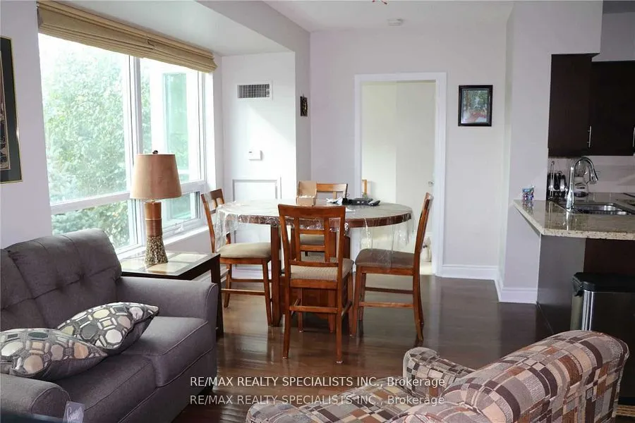 1900 Lake Shore Boulevard W, #203