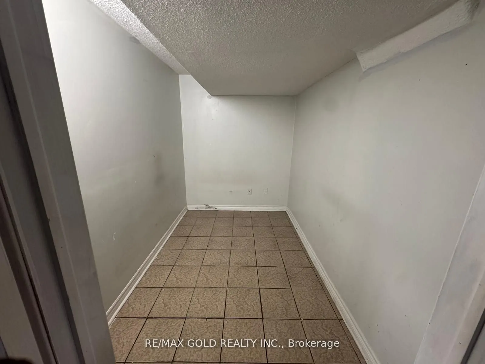 107 Sled Dog Road, #Basement