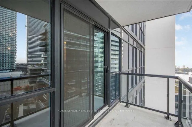 39 Annie Craig Drive, #904