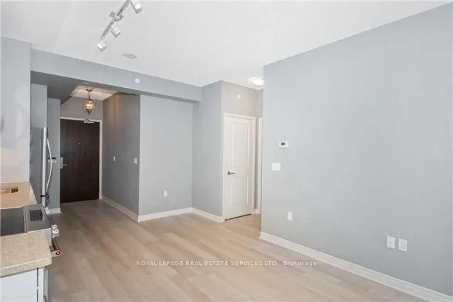 39 Annie Craig Drive, #904
